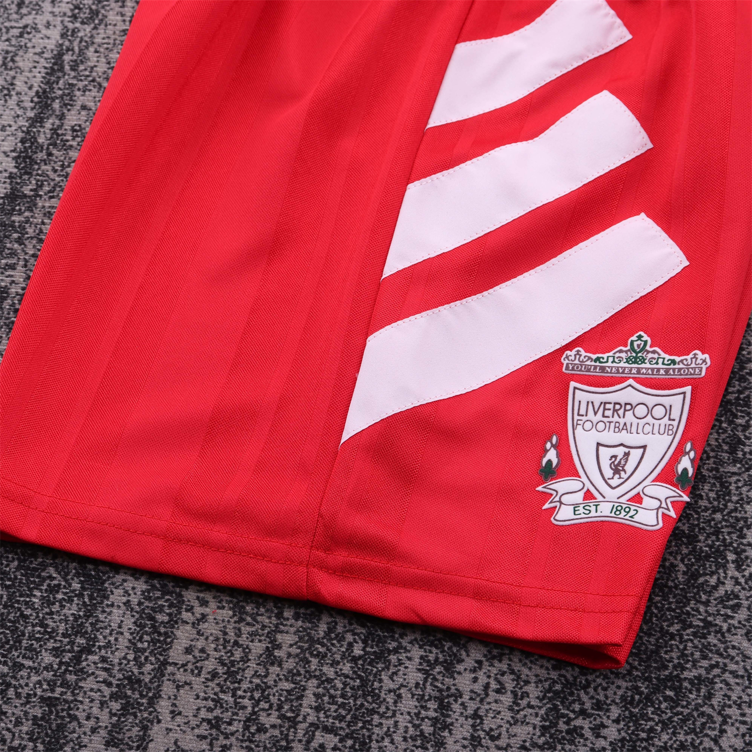 AlphaJersey-Retro Liver.pool 1993-95 Home Kids Kit