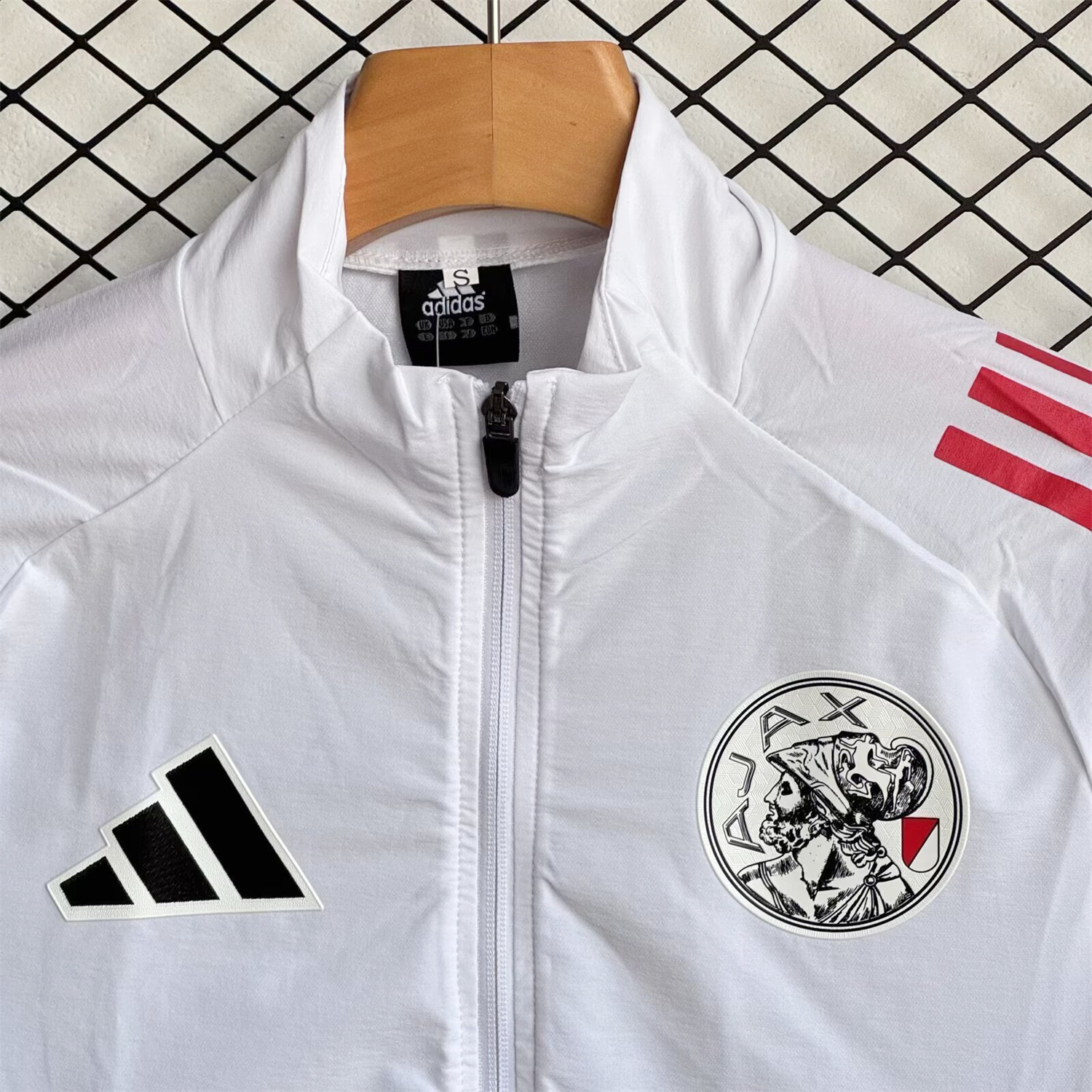 AlphaJersey-Ajax 25-26 Windbreaker Training Set - White Top and Black Pants