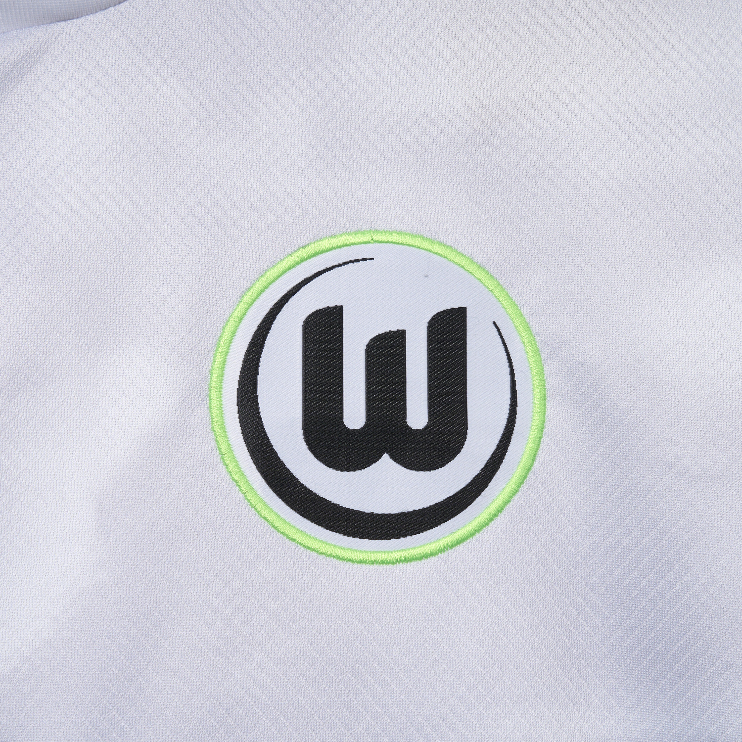 AlphaJersey-Wolfsburg 25-26 Away Grey Jersey With Sponsor - Fans Version