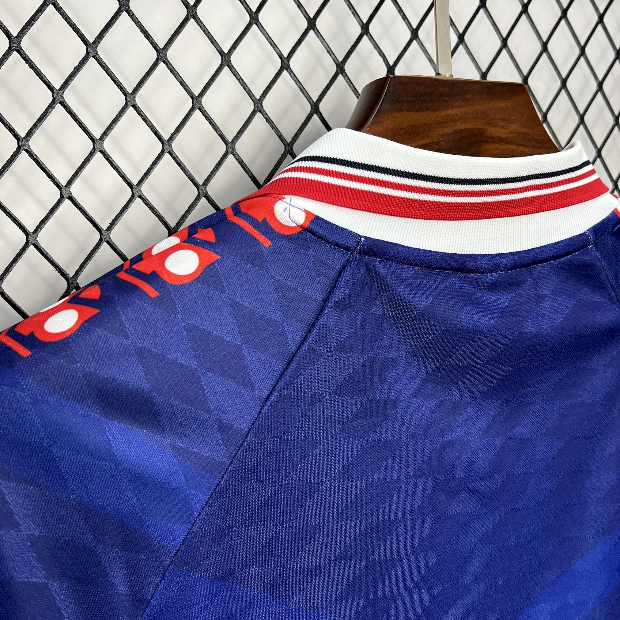 AlphaJersey-Retro Universidad De Chile 1996 Home Long Sleeve Jersey