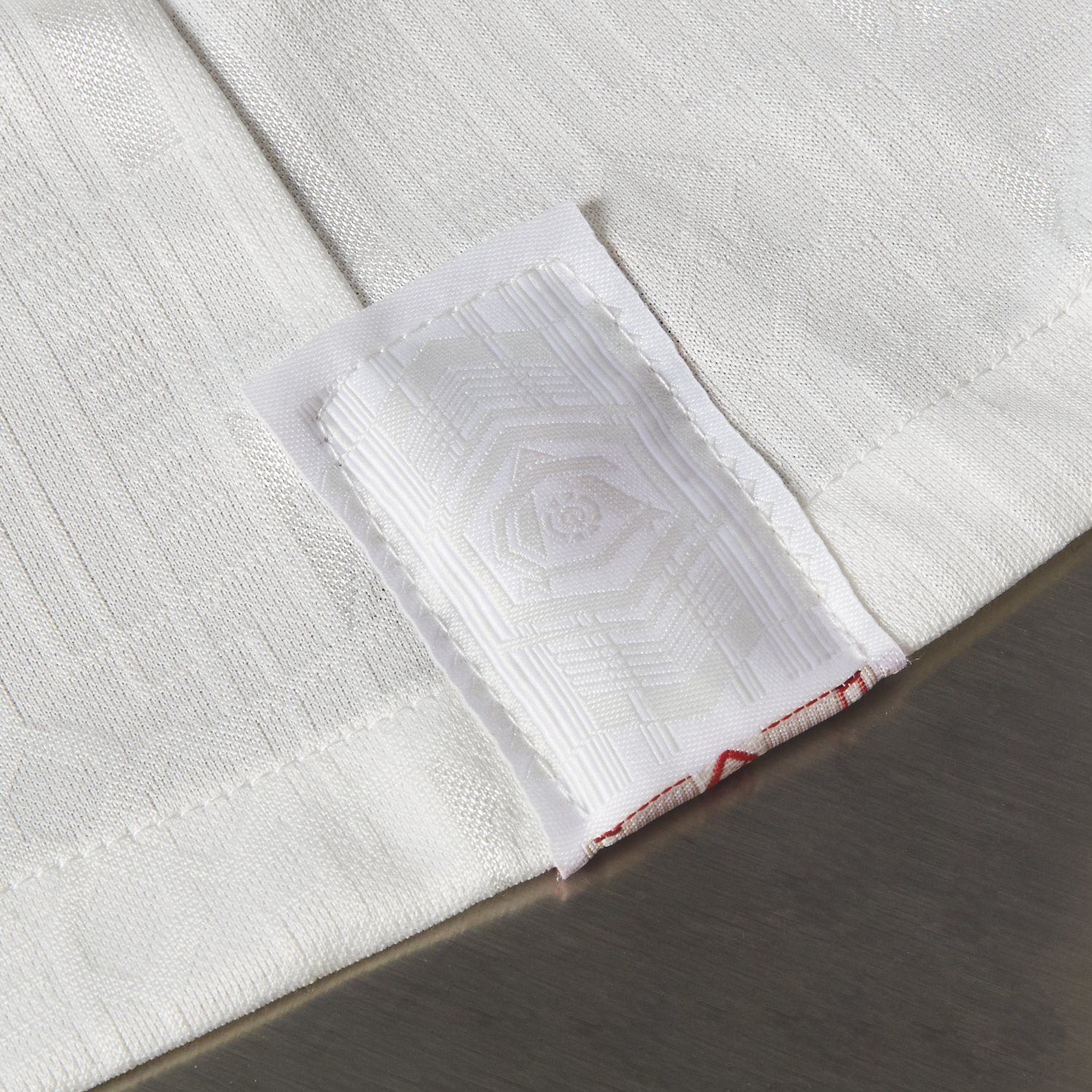 AlphaJersey-【Embroidered Flower Version】Arsenal 25-26 Third White Jersey - Player Version