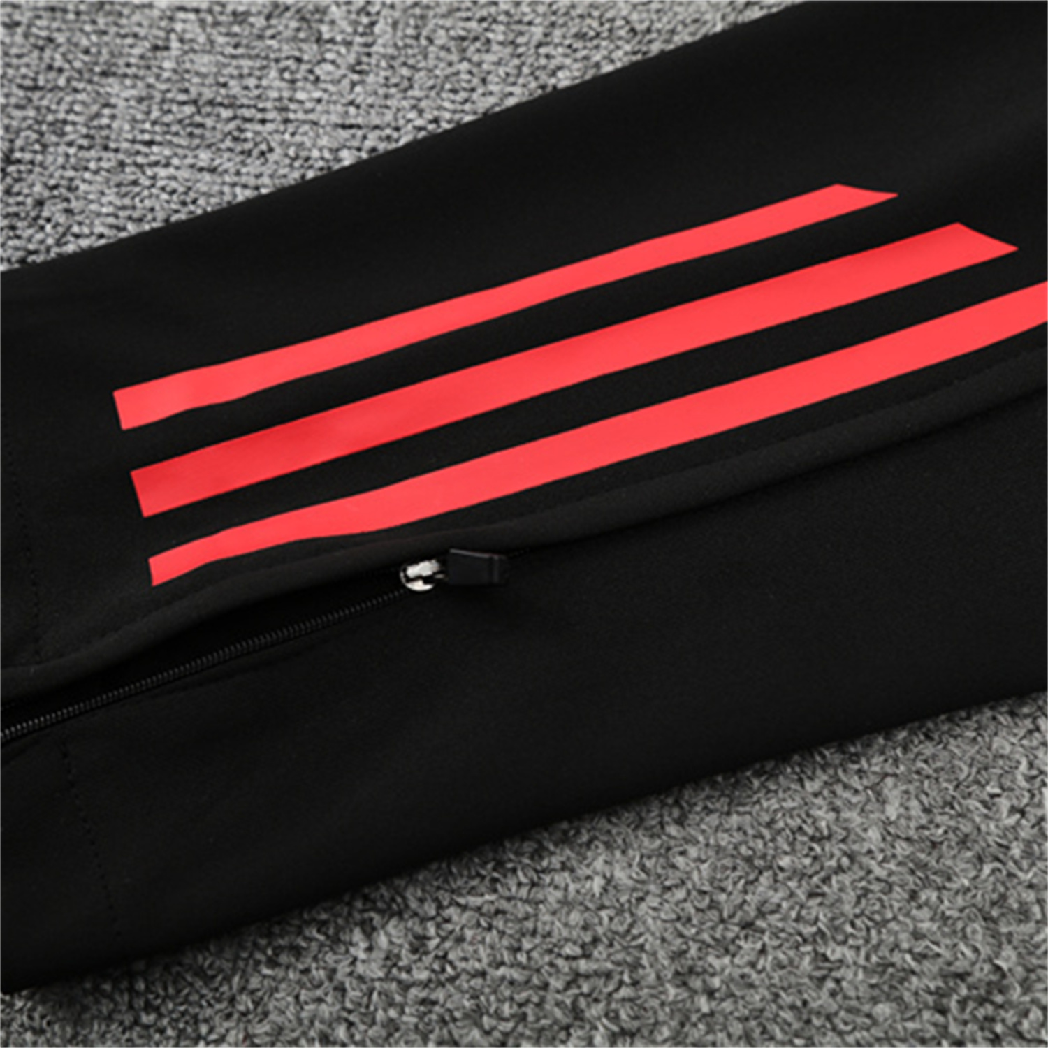 AlphaJersey-Arsenal 25-26 Long Sleeve Training Set - White Top & Black Pants