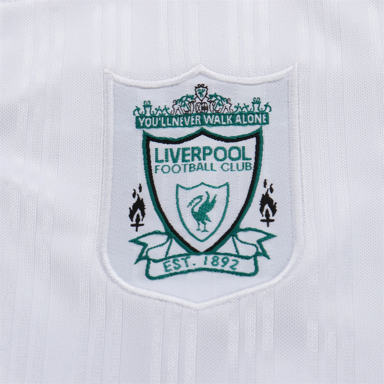 AlphaJersey-Retro Liver.pool 1995-96 Away White And Green Kids Kit