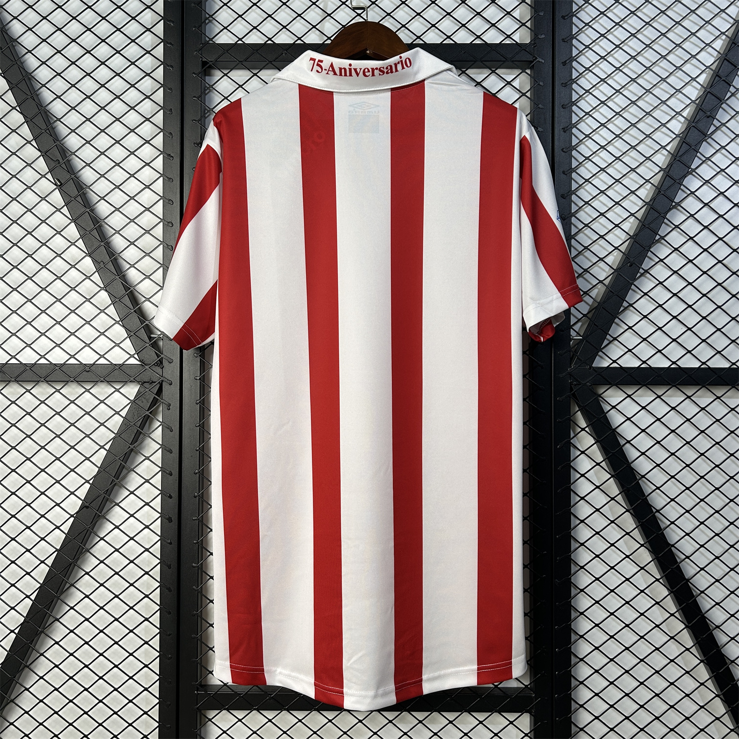 AlphaJersey-Retro Granada CF 2005-06 Home Jersey