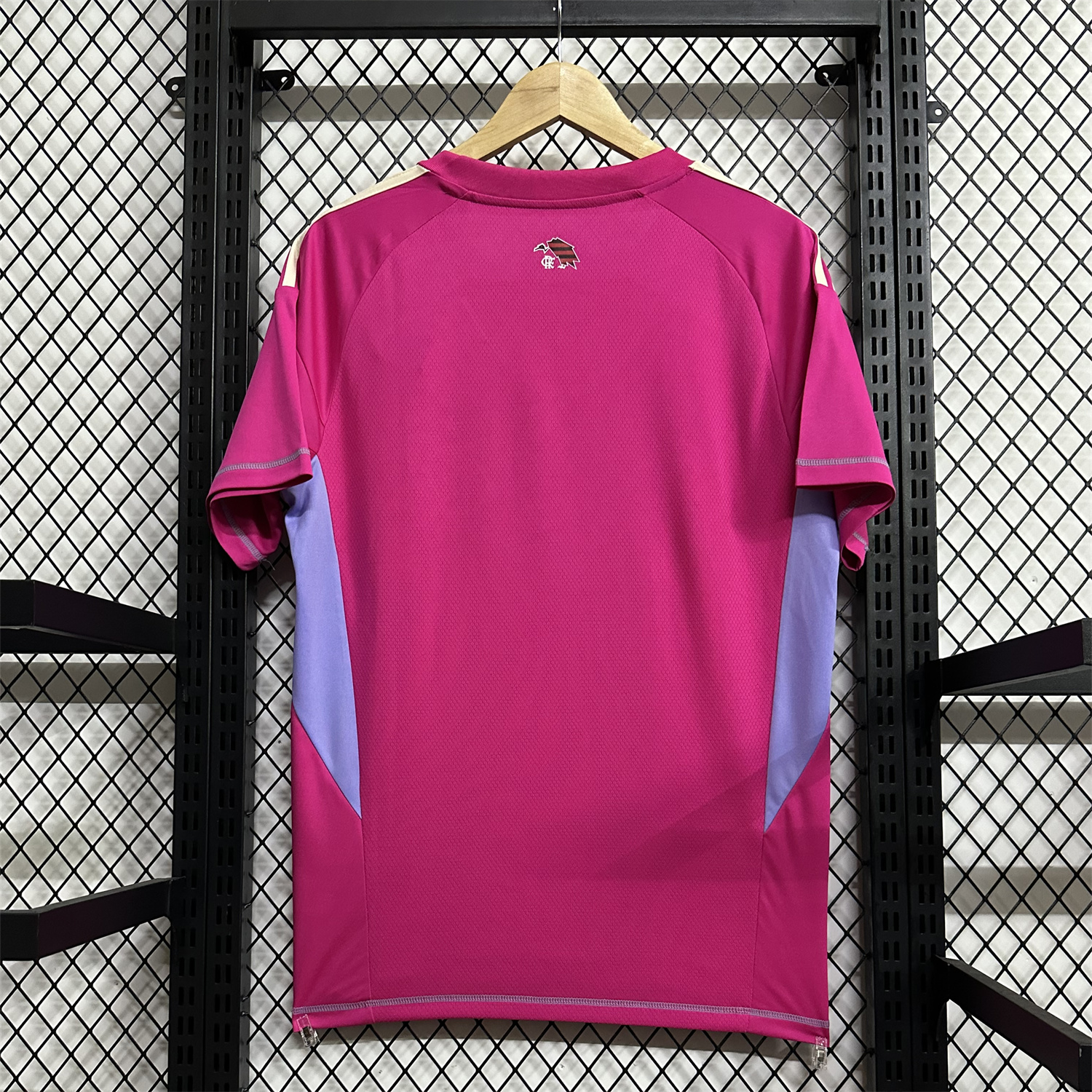 AlphaJersey-Flamengo 25-26 Pink Goalkeeper Jersey - Fans Version