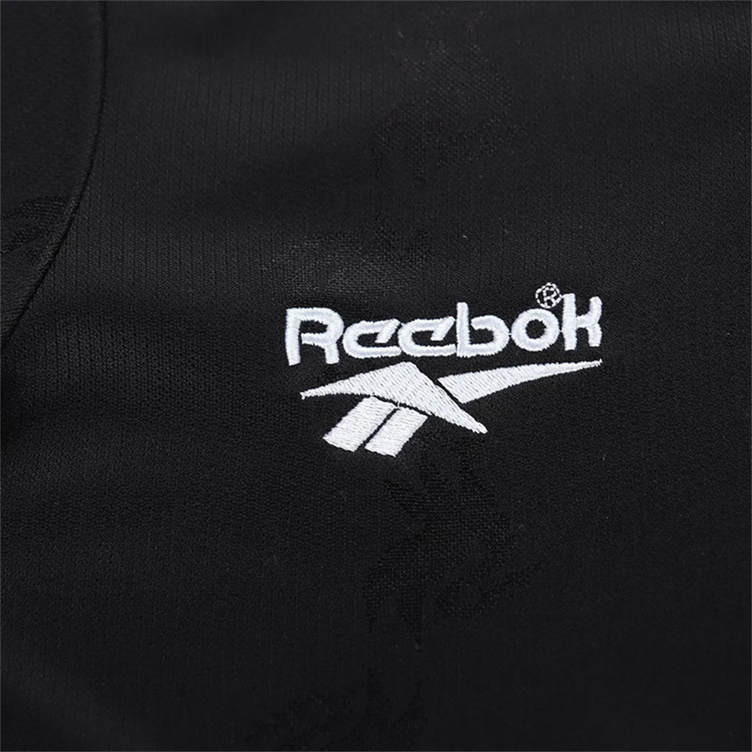 AlphaJersey-Retro Liver.pool 1996-97 Black Special Kids Kit
