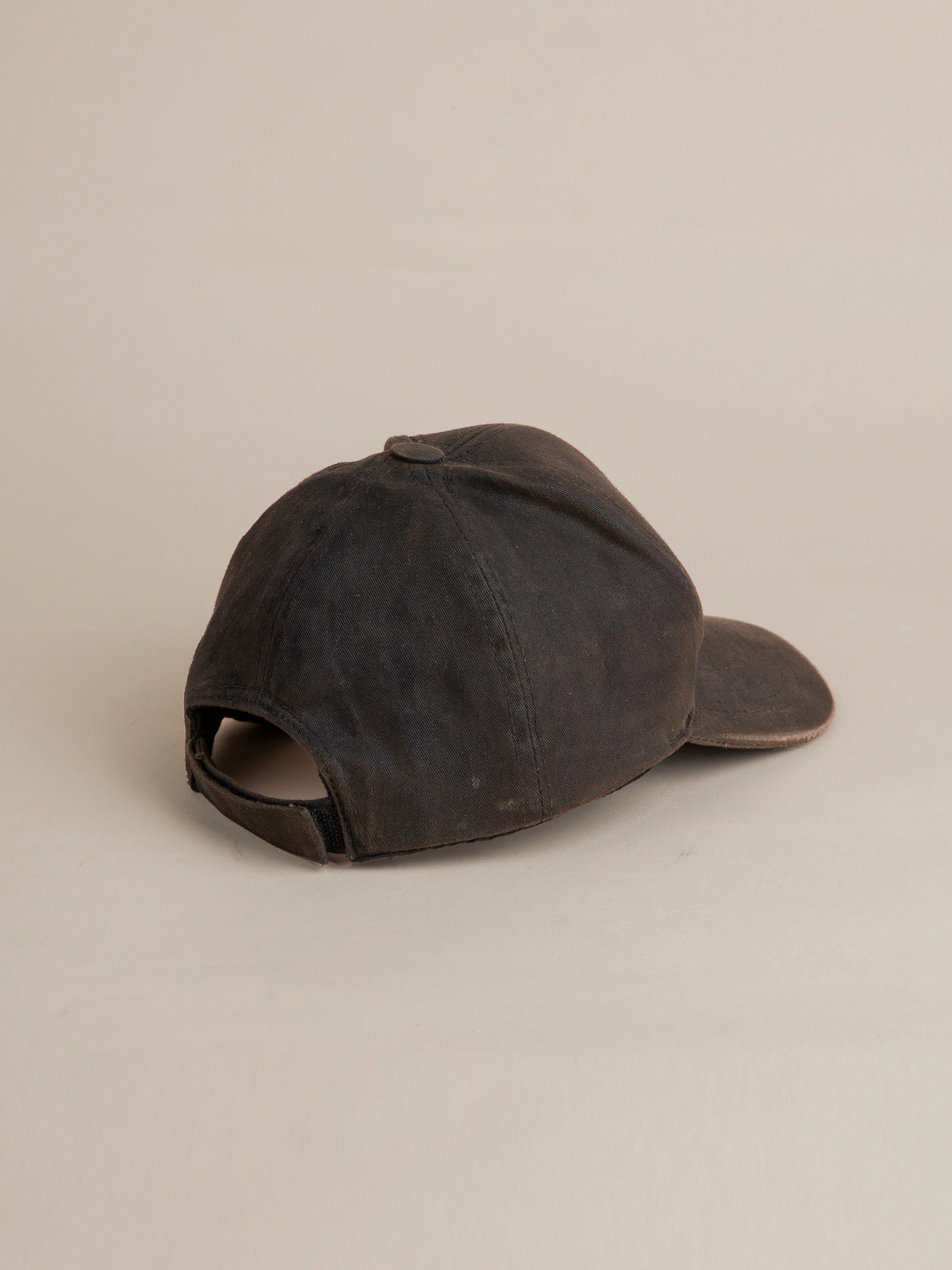 Waxed Charcoal Studded Cap | Modern Menswear by yycbvcnbmmnbm