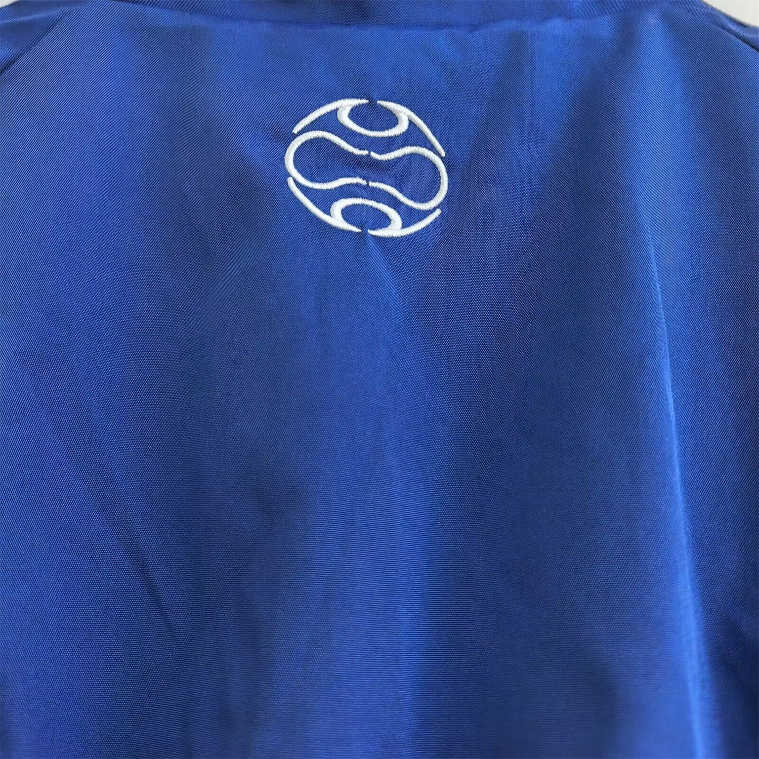 AlphaJersey-Retro Greece 2006 Vintage Style Windbreaker - White & Black