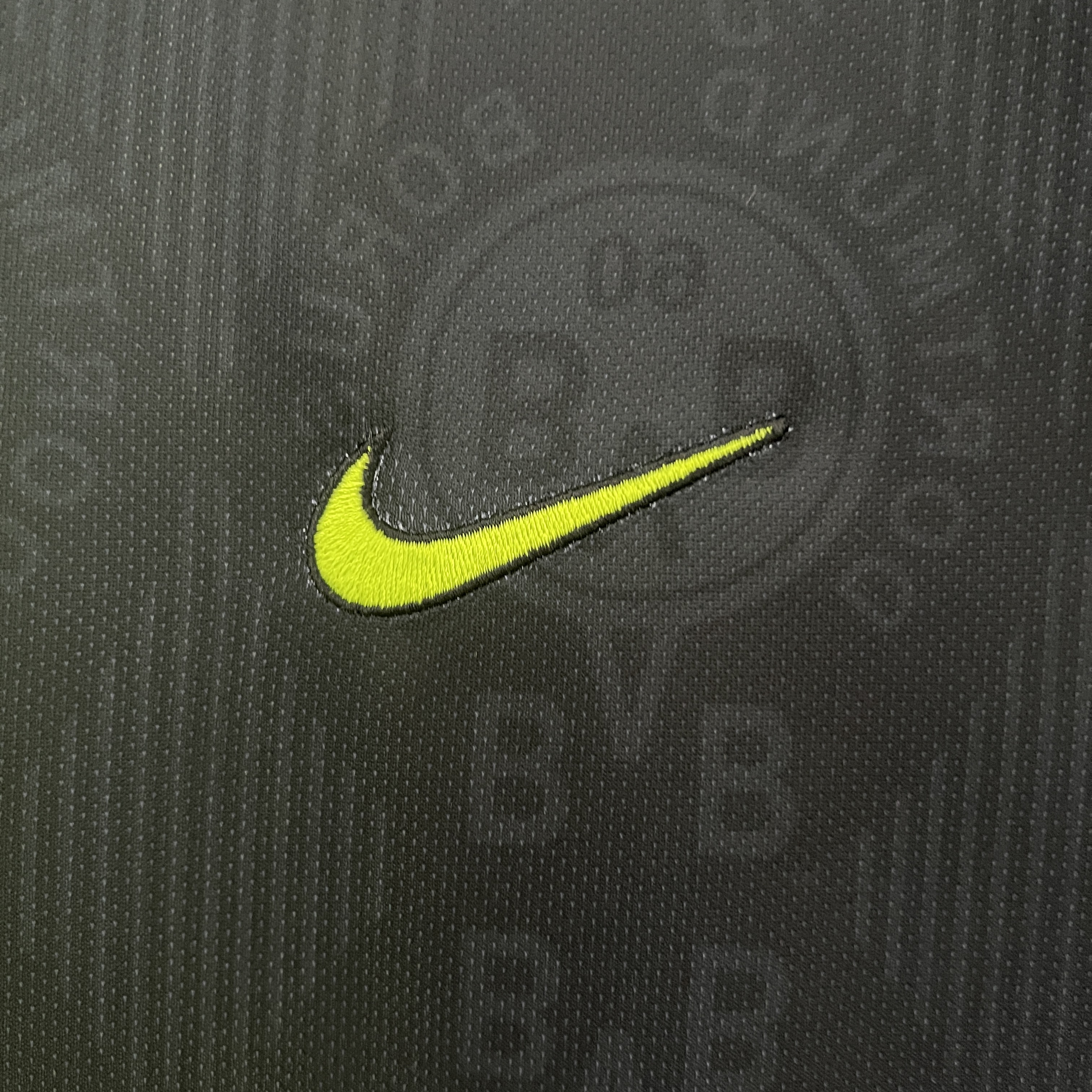 AlphaJersey-Retro Dortmund 1996-97 Away Jersey