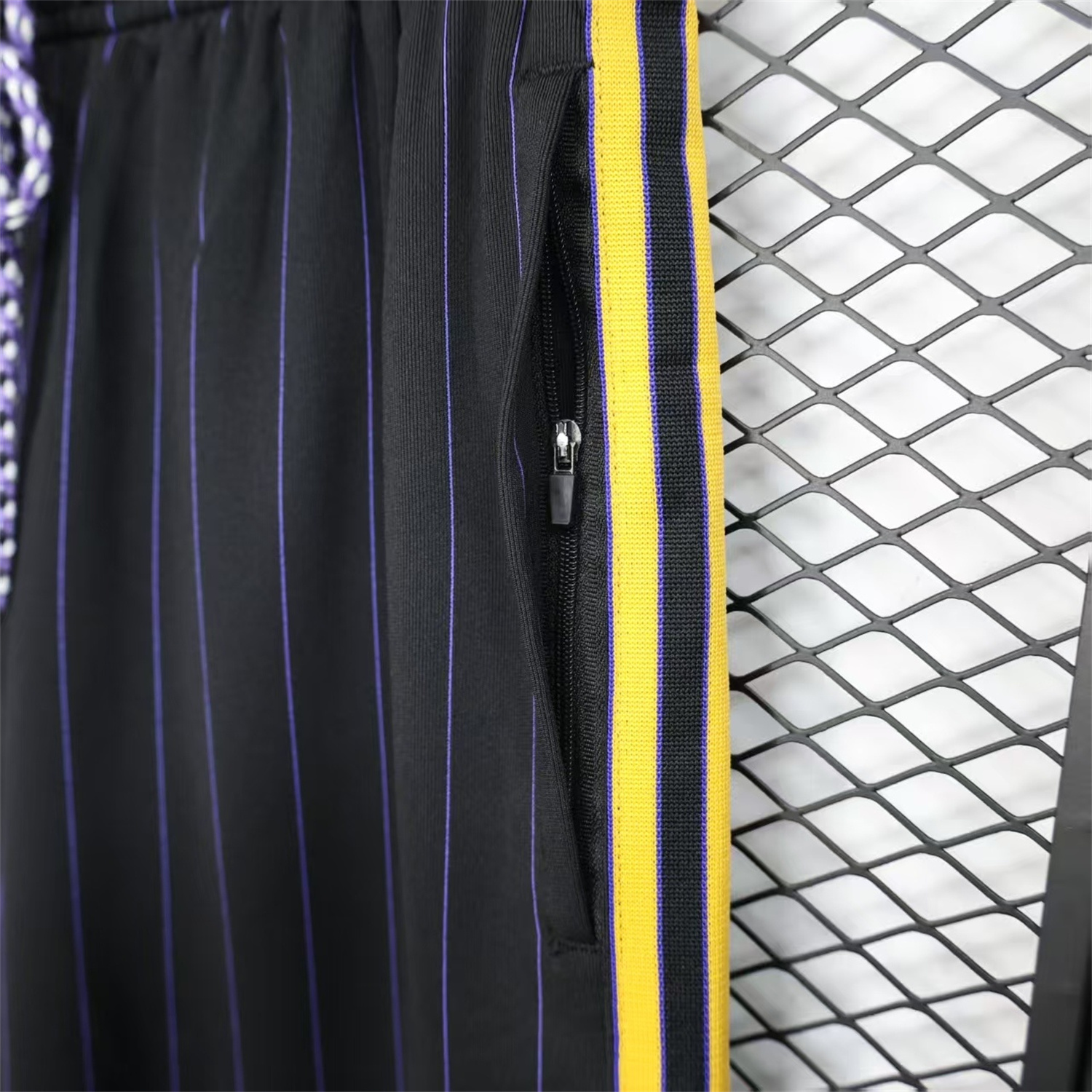 AlphaJersey-Manchester United 25-26 Trefoil Black Travel Shorts - Player Version
