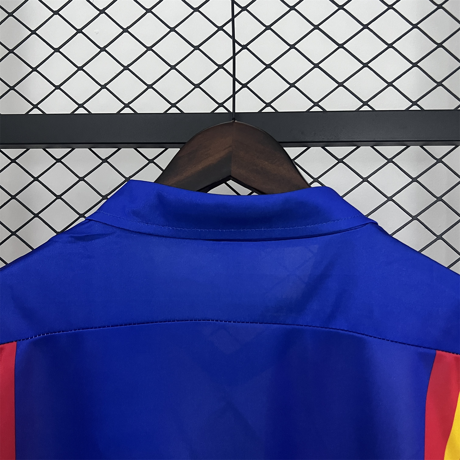 AlphaJersey-Retro Valencia 1980-82 Away Jersey