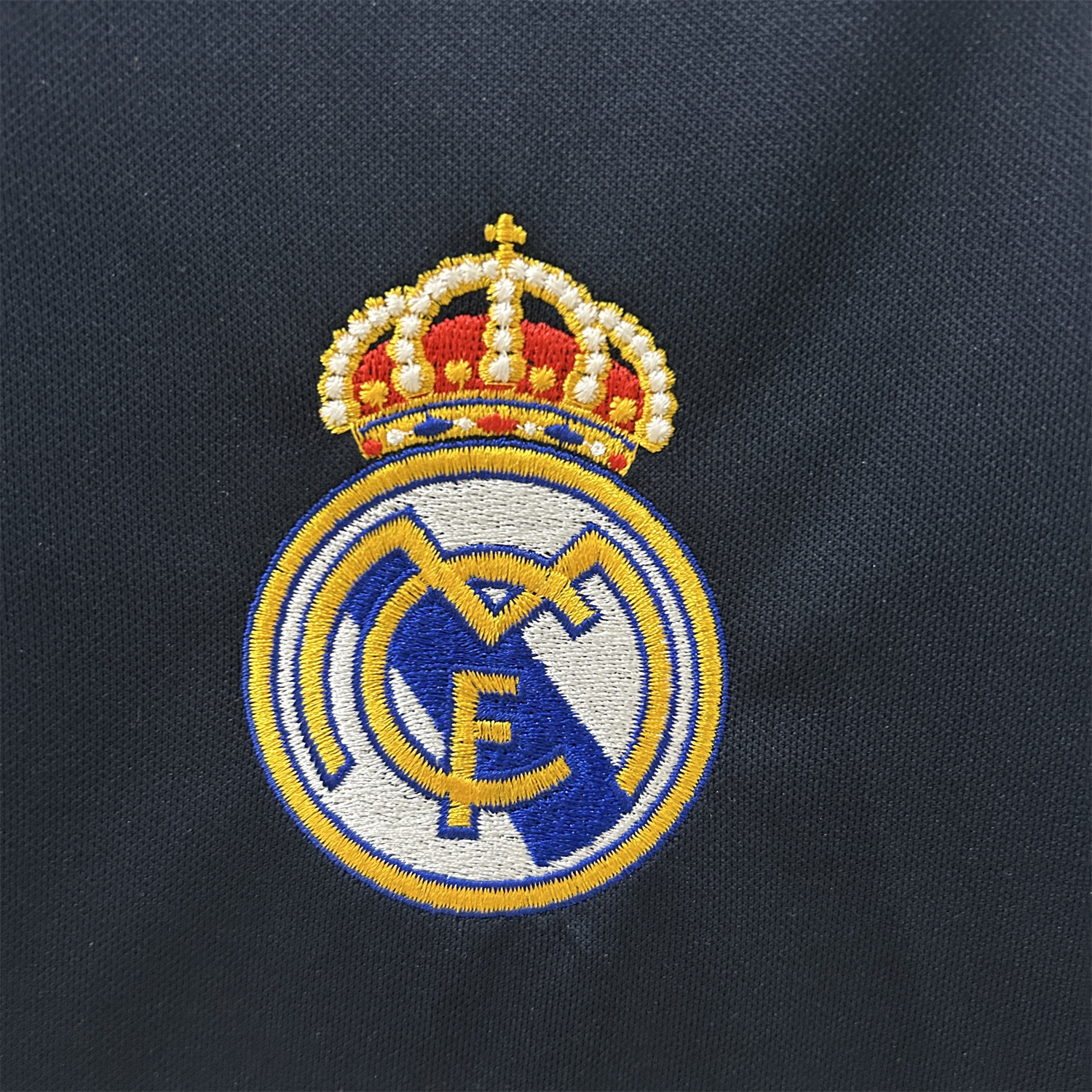 AlphaJersey-Retro Real Madrid 2003-04 Away Jersey