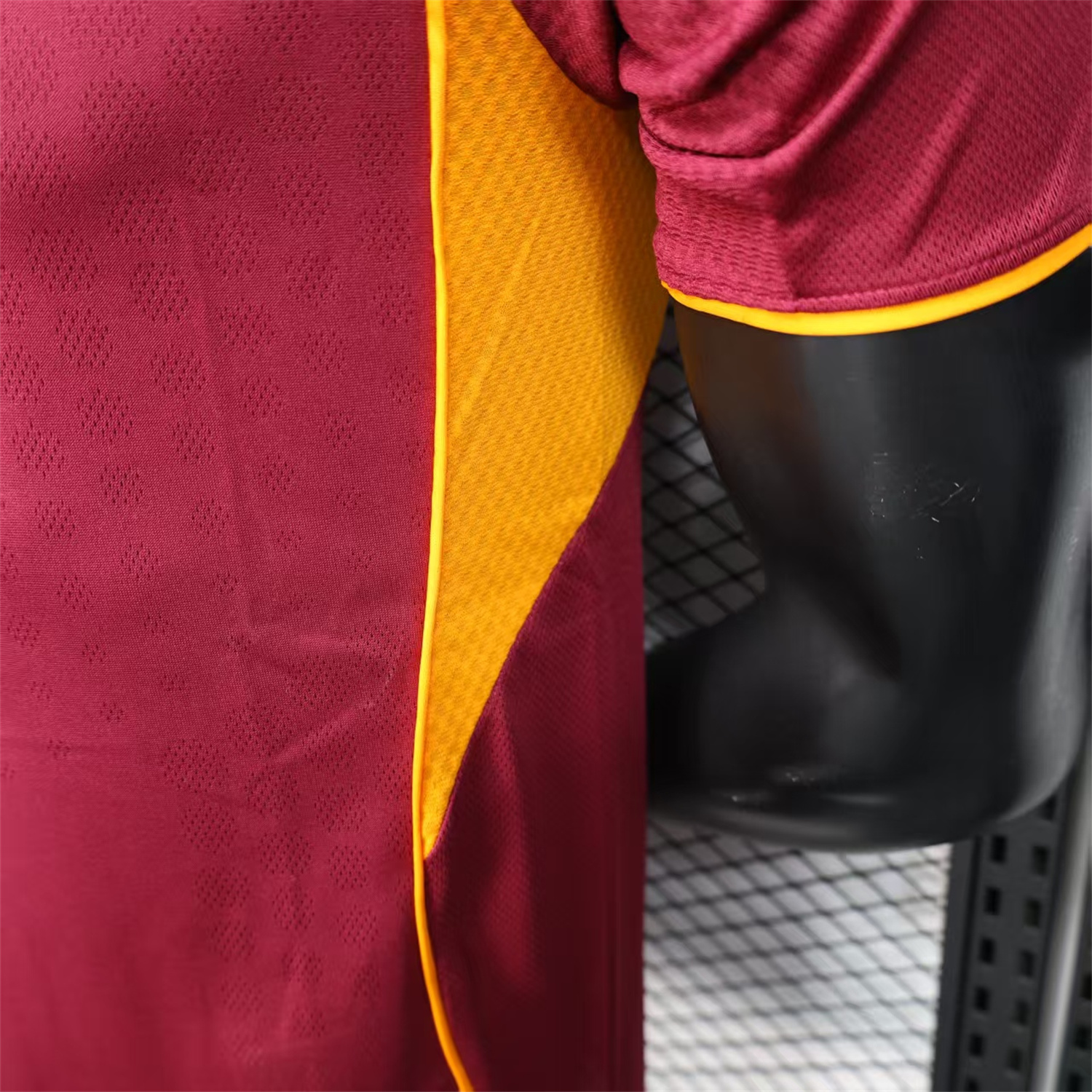 AlphaJersey-AS Roma 25-26 Home Unsponsored Jersey - Player Version
