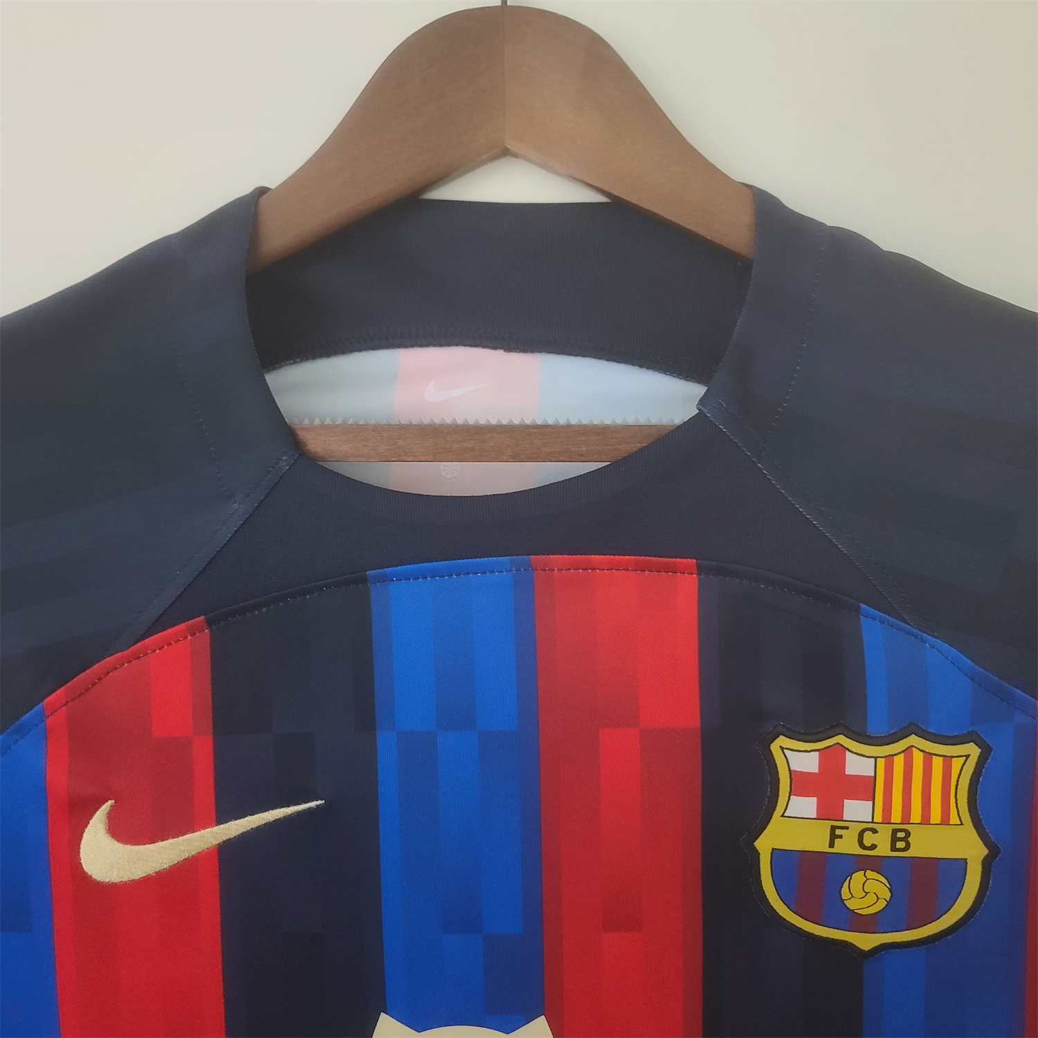 AlphaJersey-Retro Barcelona 22-23 Owl Sponsor Home Jersey