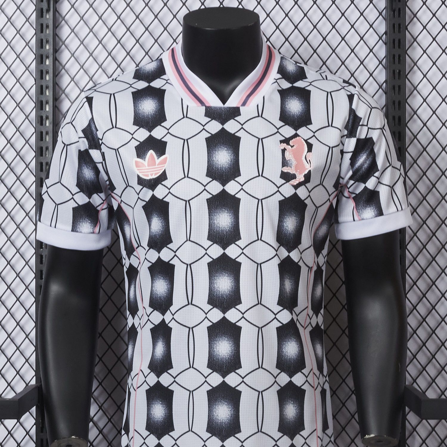 AlphaJersey-Juventus 25-26 Retro-Style Hexagonal Pattern Jersey - Player Edition