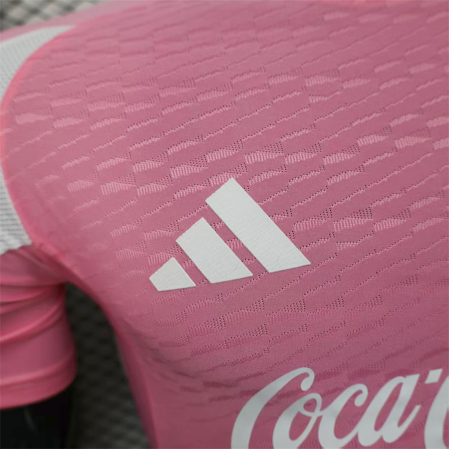 AlphaJersey-Argentina 25-26 Pink & White Training Jersey - Player Version