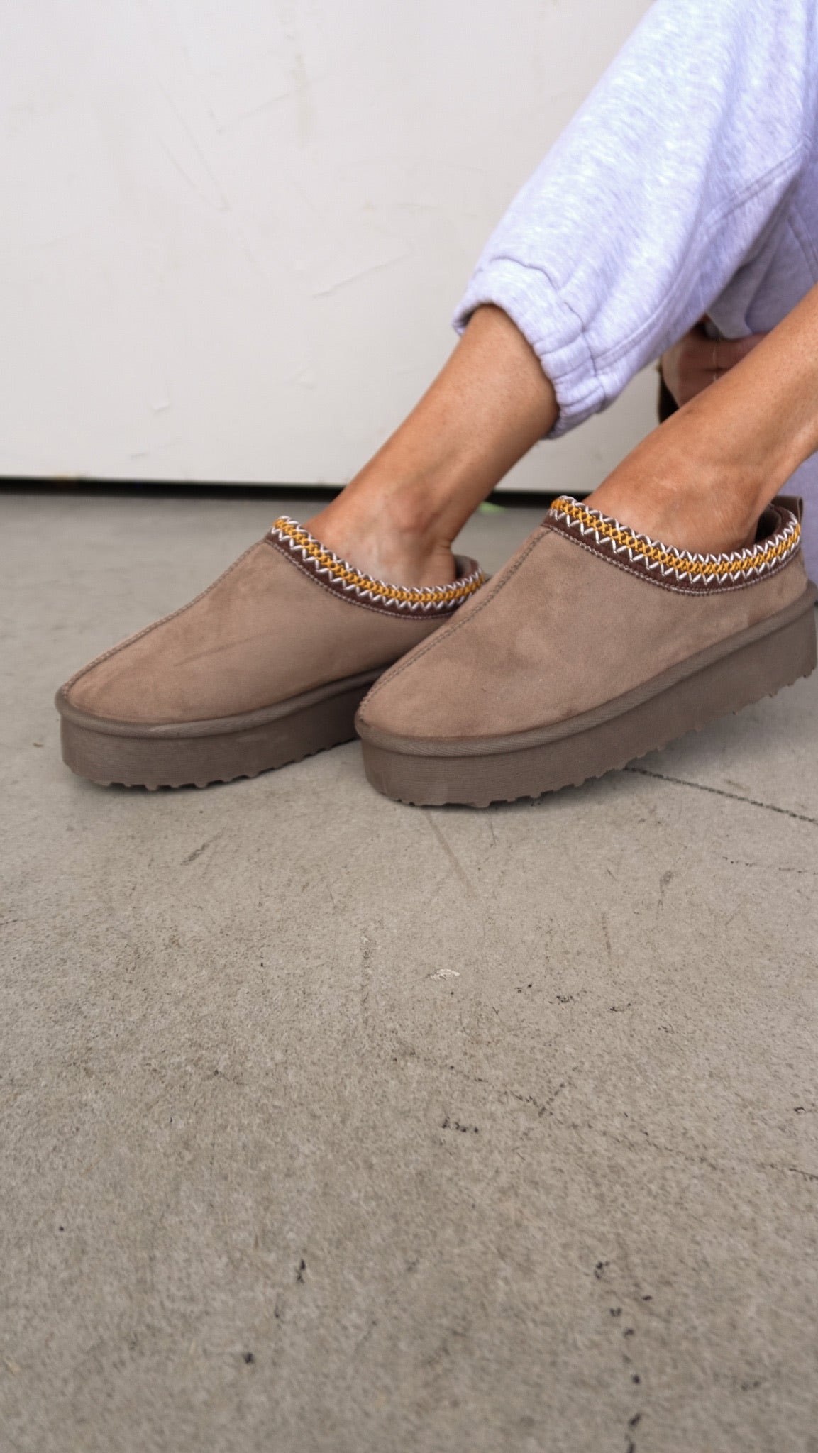 Mocha Fur-Lined Platform Slides | Elegant Women's Fashion by coolavocek
