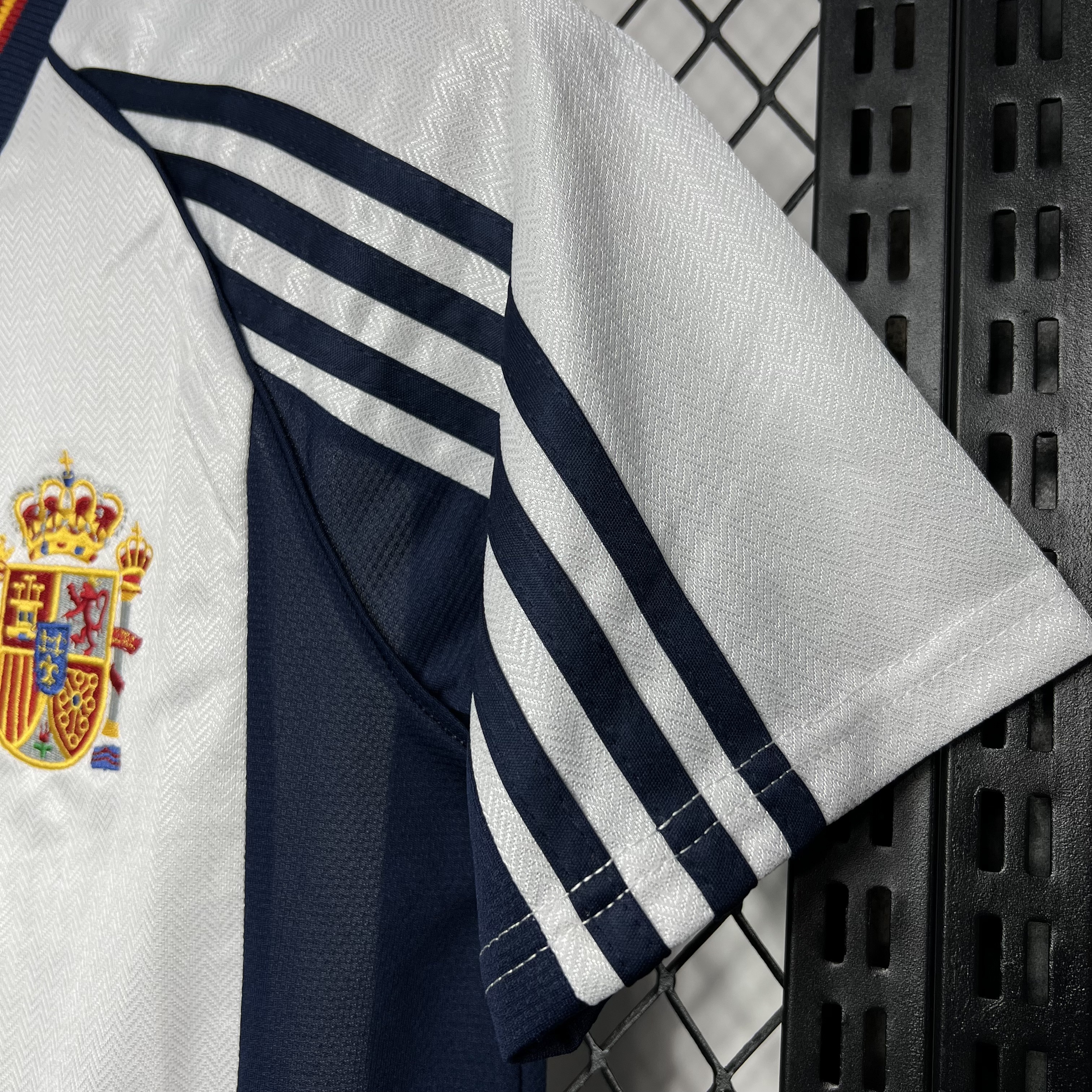 AlphaJersey-Retro Spain 1998 Away Jersey