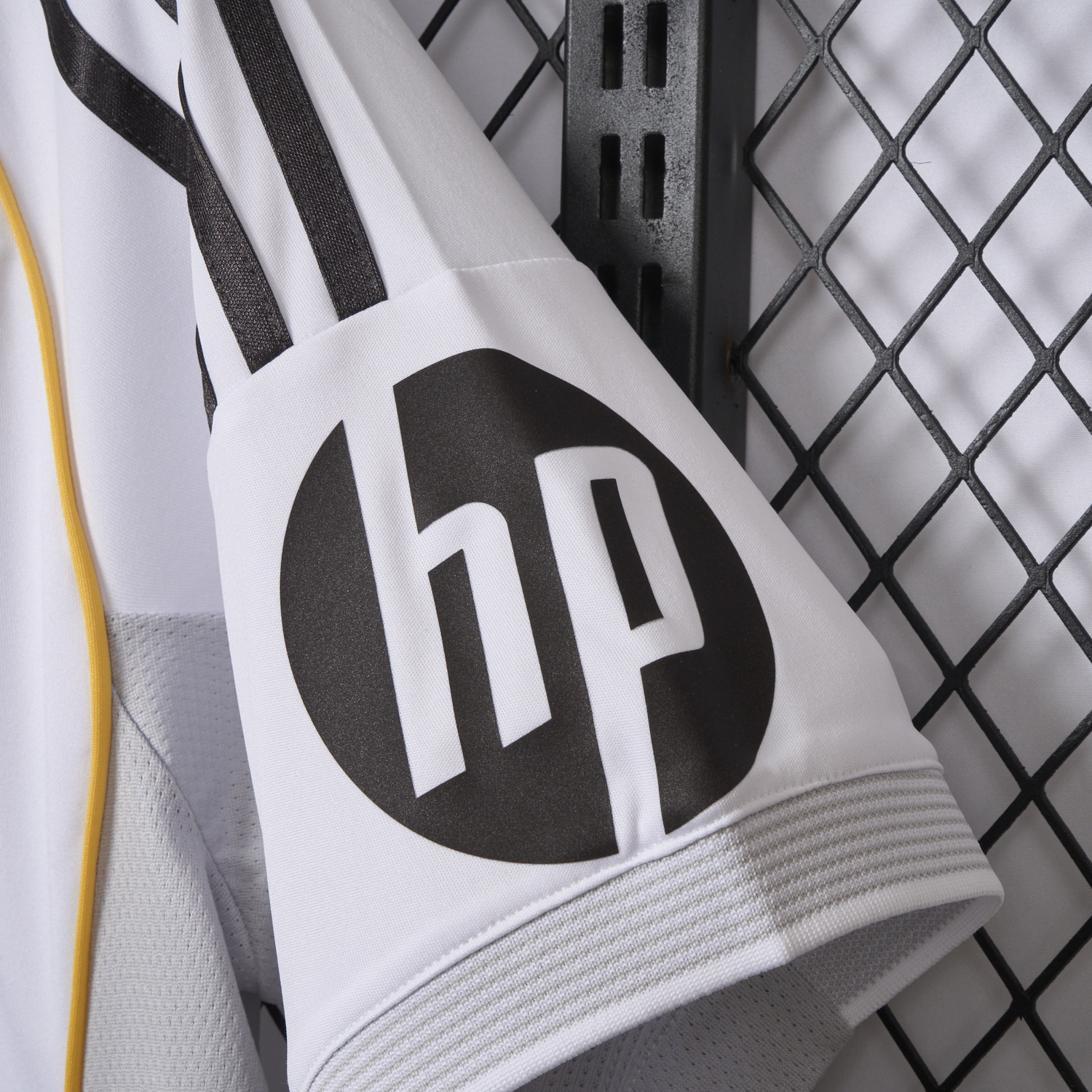 AlphaJersey-Real Madrid 25-26 Home Modrić Limited Edition Jersey - Fans Version