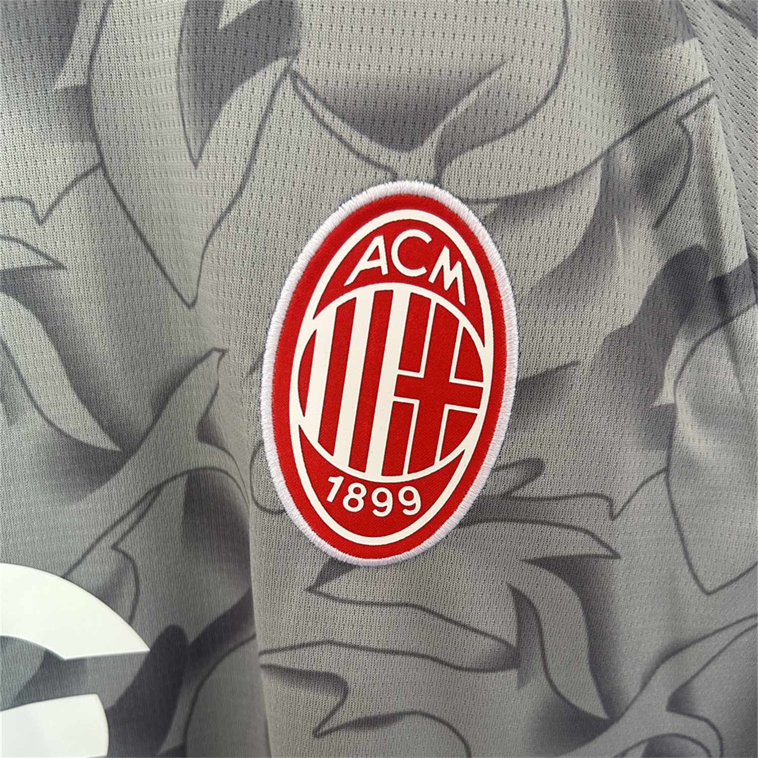 AlphaJersey-AC Milan 25-26 Grey Pre-Match Training Jersey - Fans Version