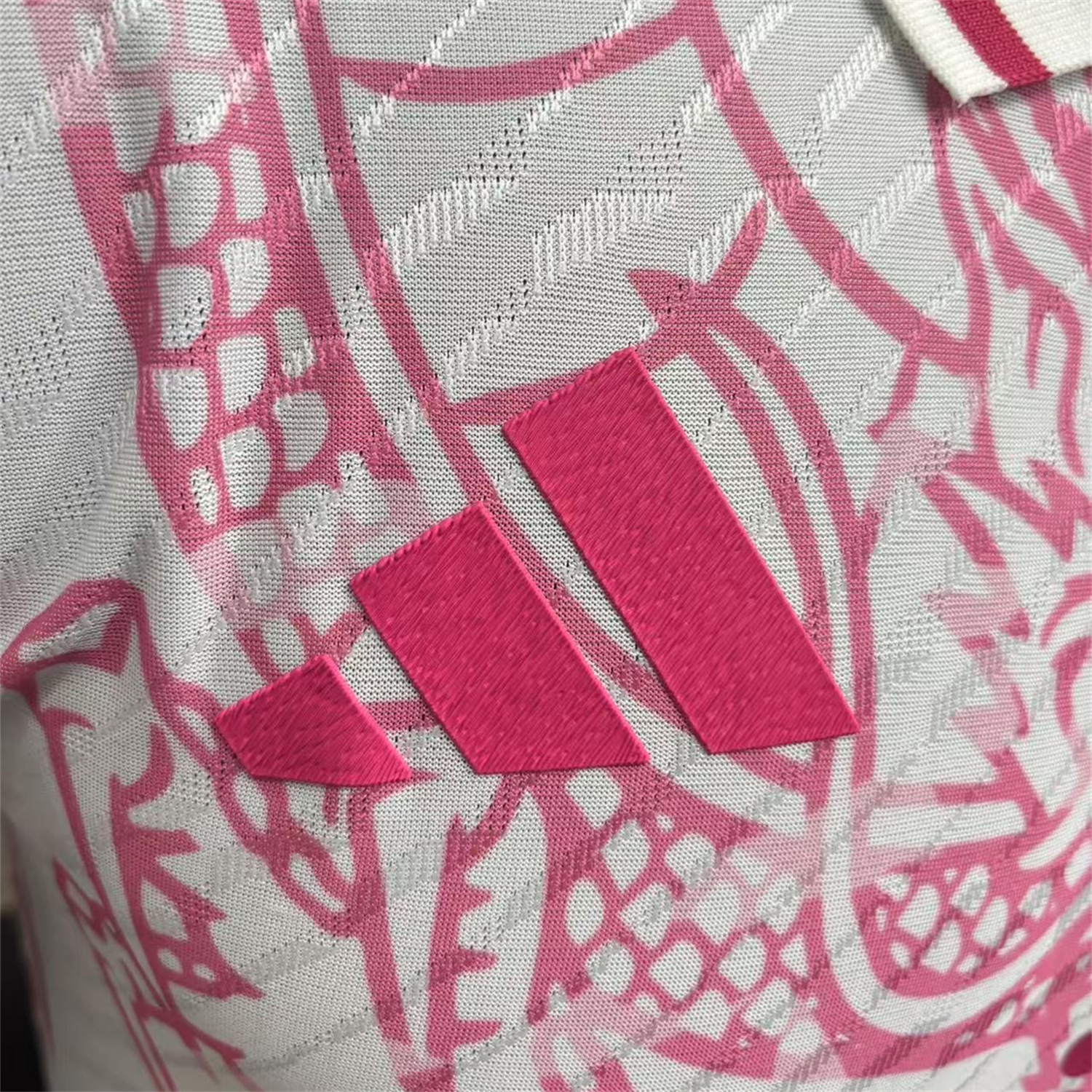 AlphaJersey-Real Madrid 25-26 Pink and White Dragon Pattern Jersey - Player Version