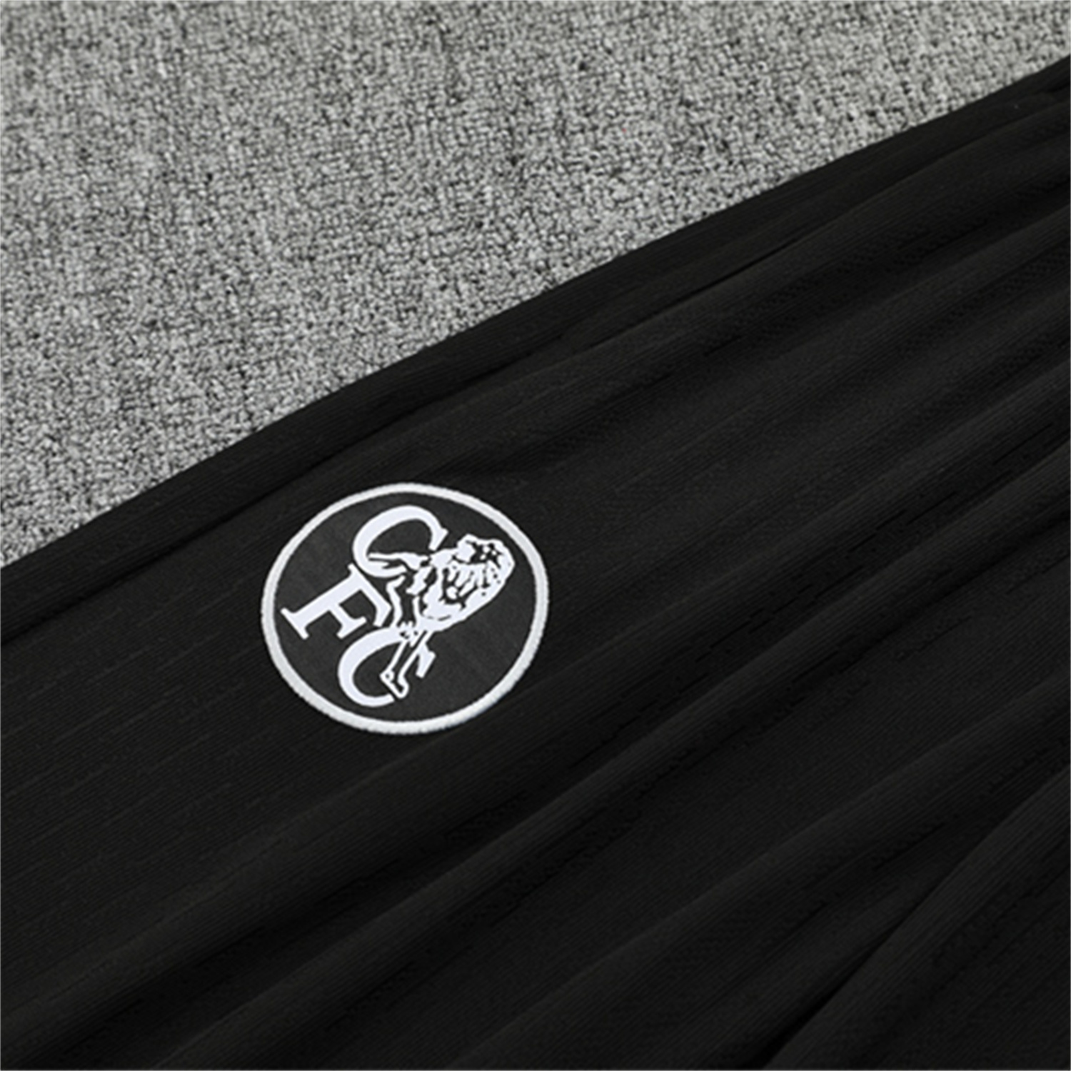 AlphaJersey-C.H.E.L.S.E.A 25-26 Kids Long Sleeve Training Set - Player Version - Black Top and Black Pants