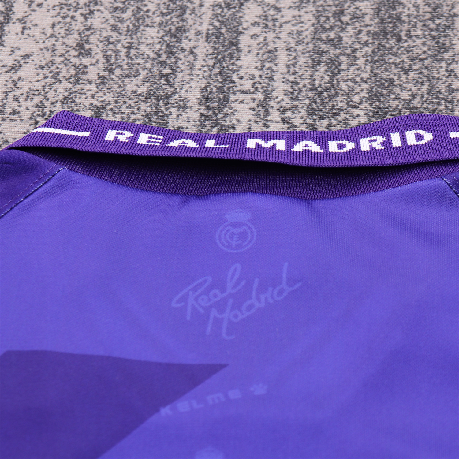 AlphaJersey-Retro Real Madrid 1994-96 Away Kids Kit