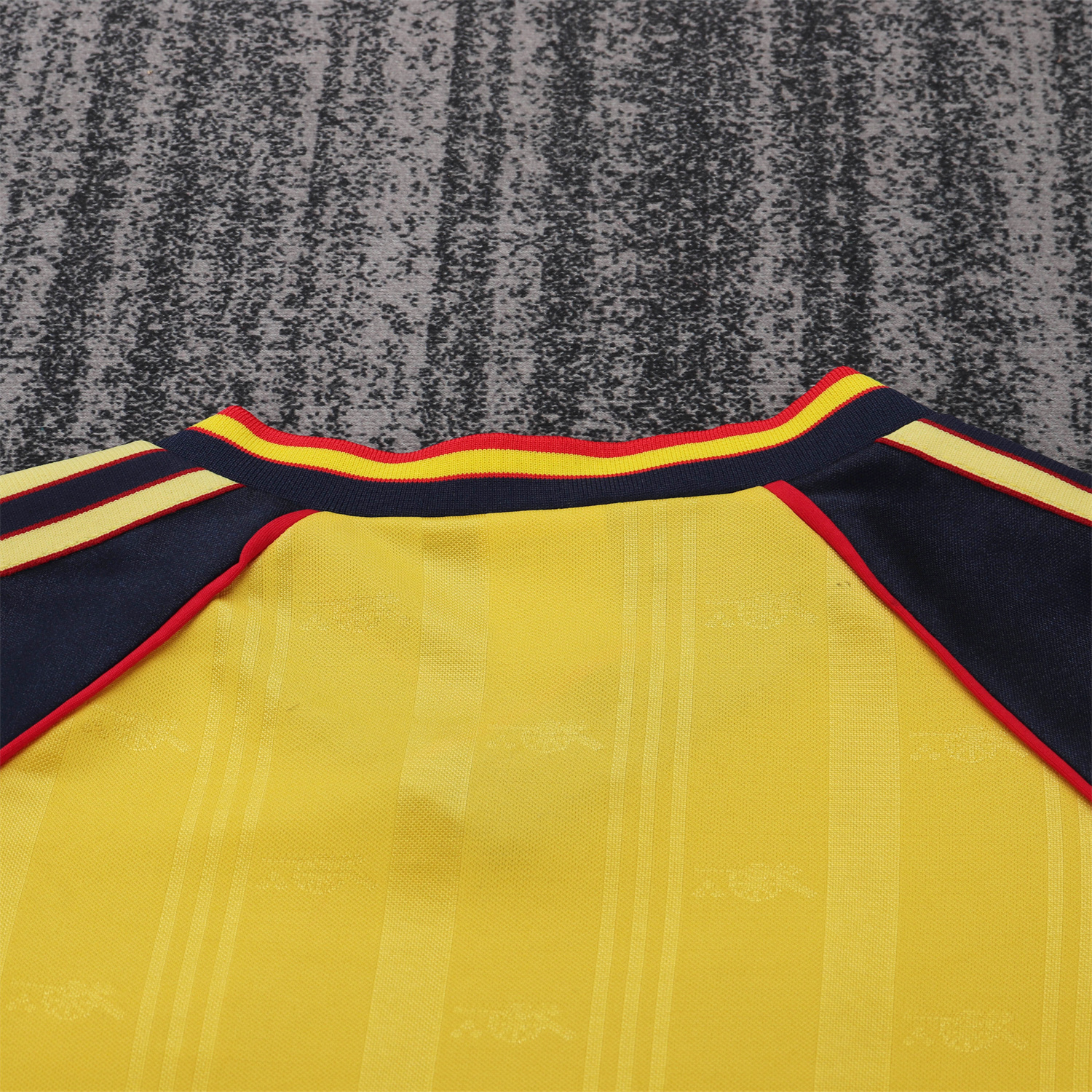 AlphaJersey-Retro Arsenal 1988-90 Away Kids Kit
