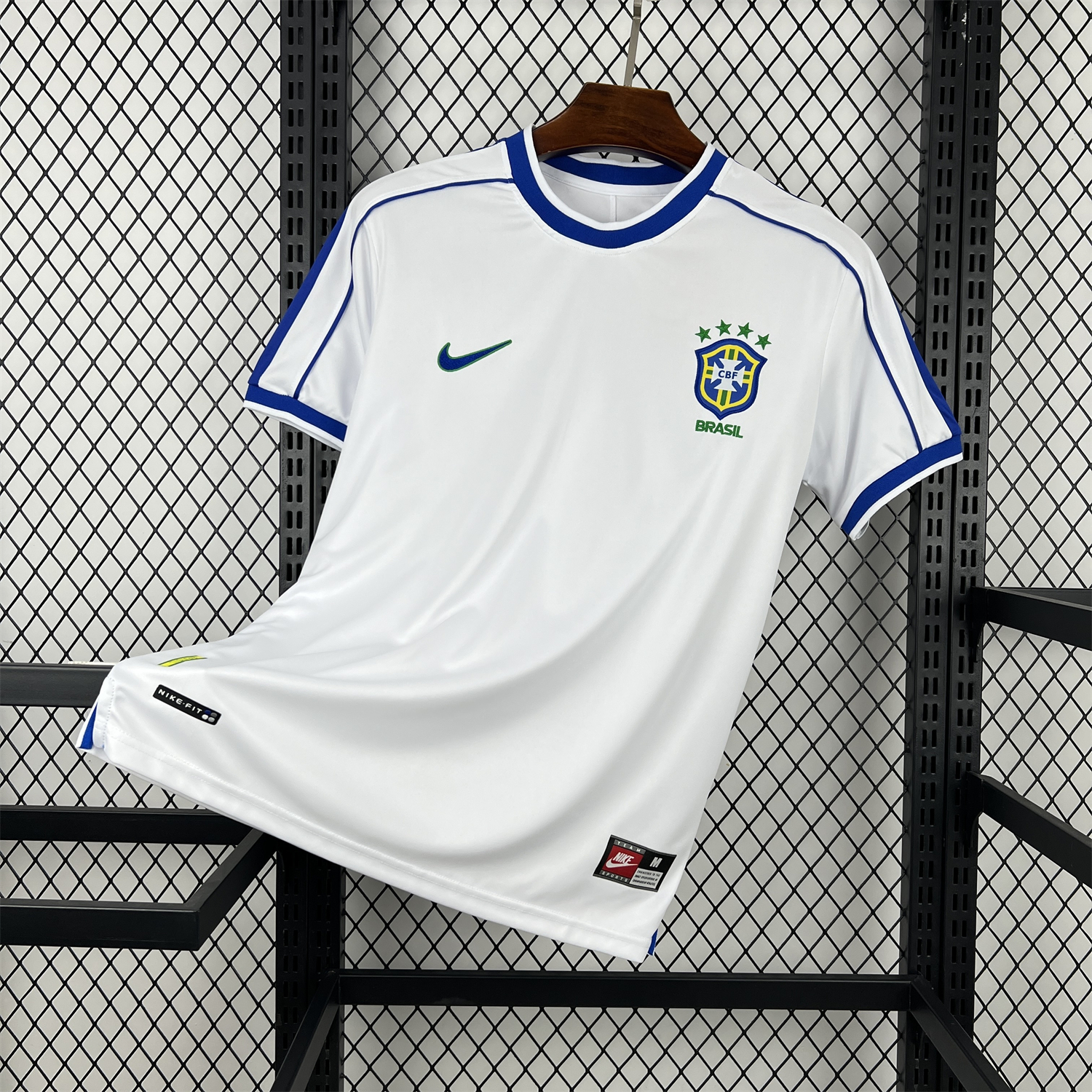AlphaJersey-Retro Brazil 1998 Goalkeeper White Jersey