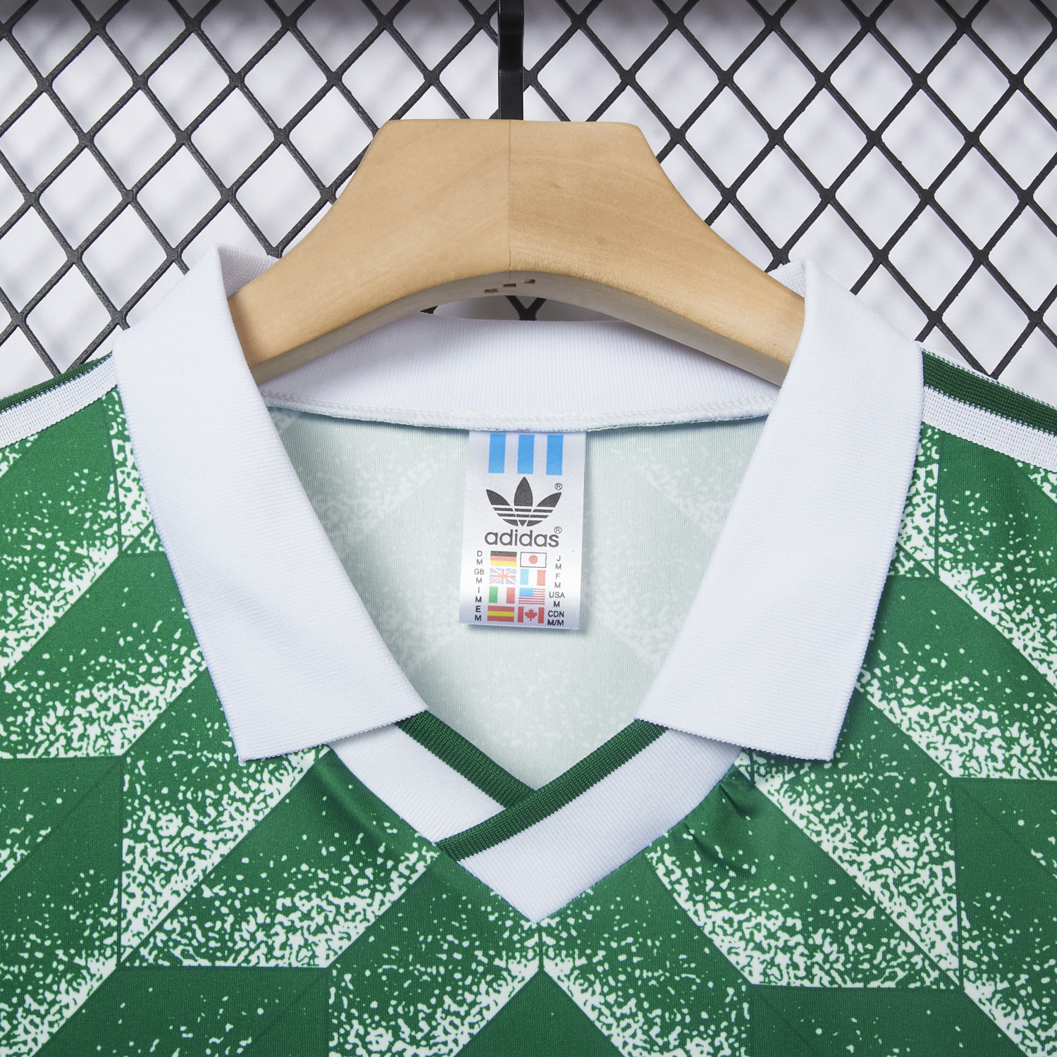 AlphaJersey-Retro Hannover 96 1990-91 Away Green Jersey