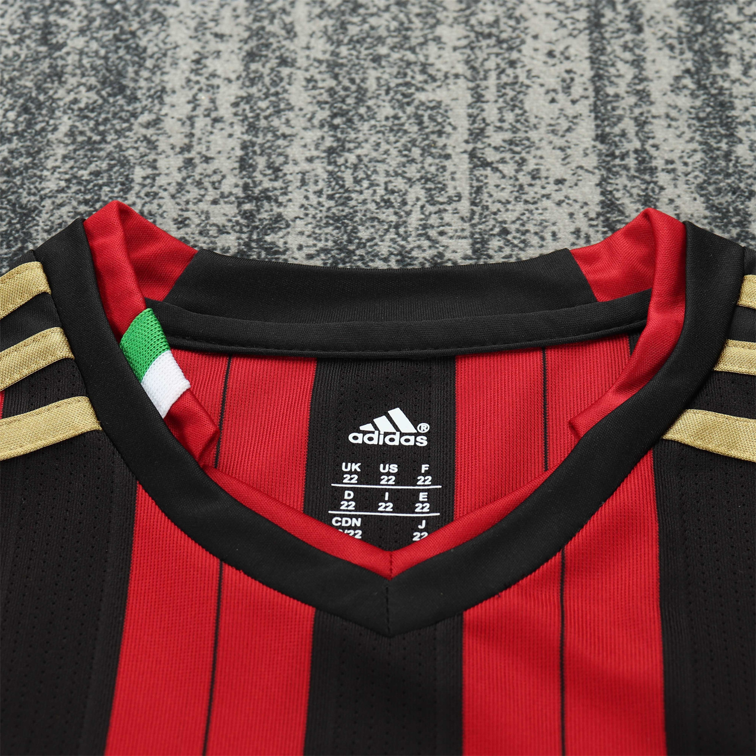AlphaJersey-Retro AC Milan 2013-14 Home Long Sleeves Kids Kit