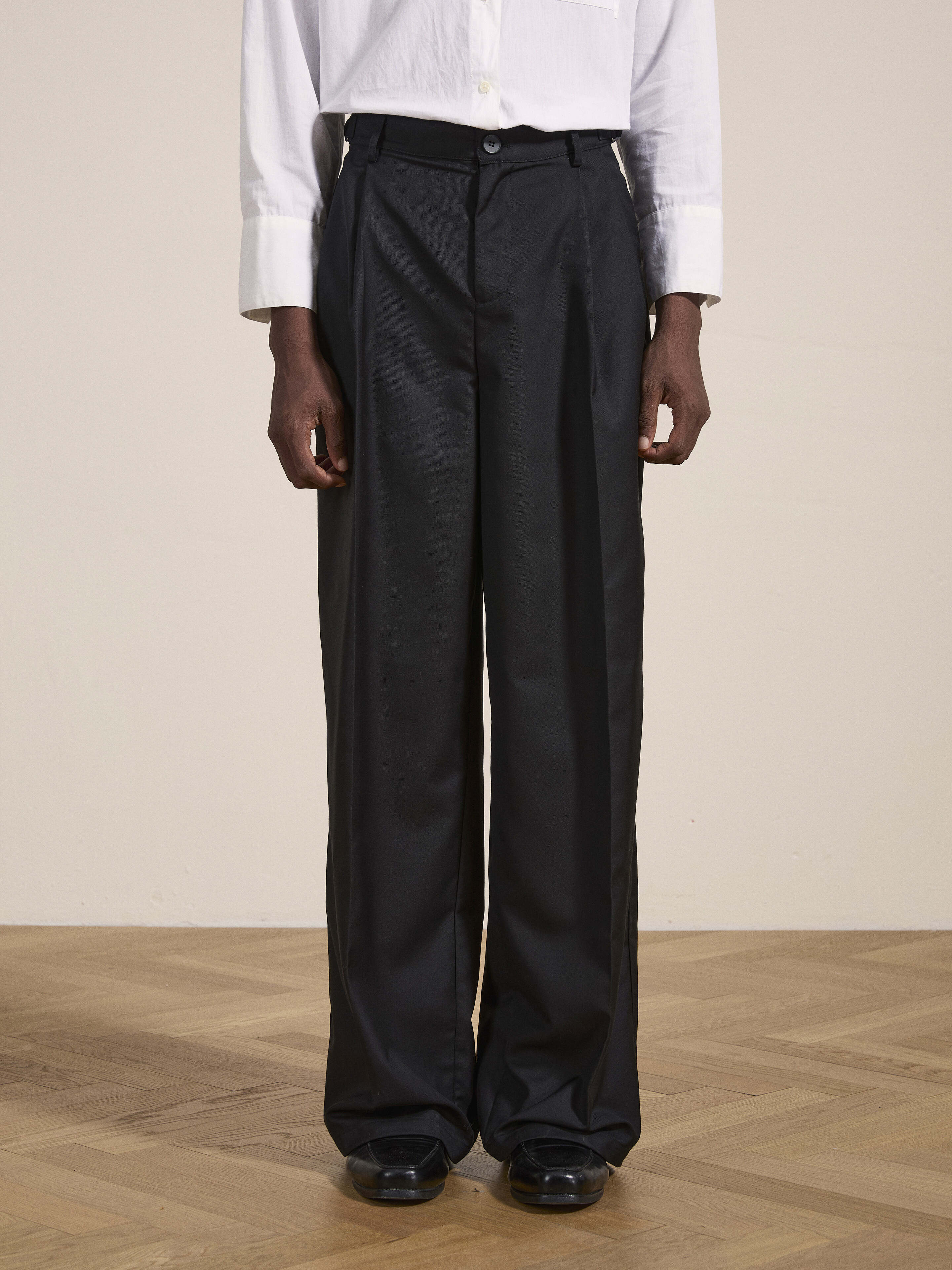 Pleated Trousers | Modern Menswear by yycbvcnbmmnbm