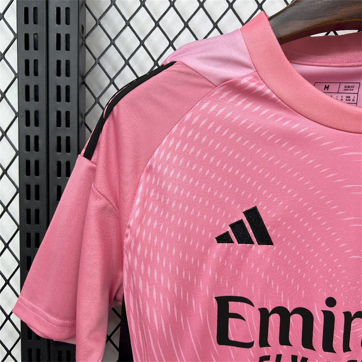 AlphaJersey-Benfica 25-26 Pink Goalkeeper Jersey - Fans Version
