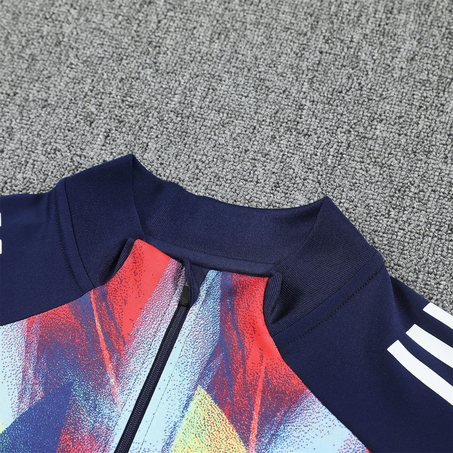 AlphaJersey-Arsenal 25-26 Long Sleeves Training Set - Colorful Camouflage With Blue Top & Royal Blue Pants
