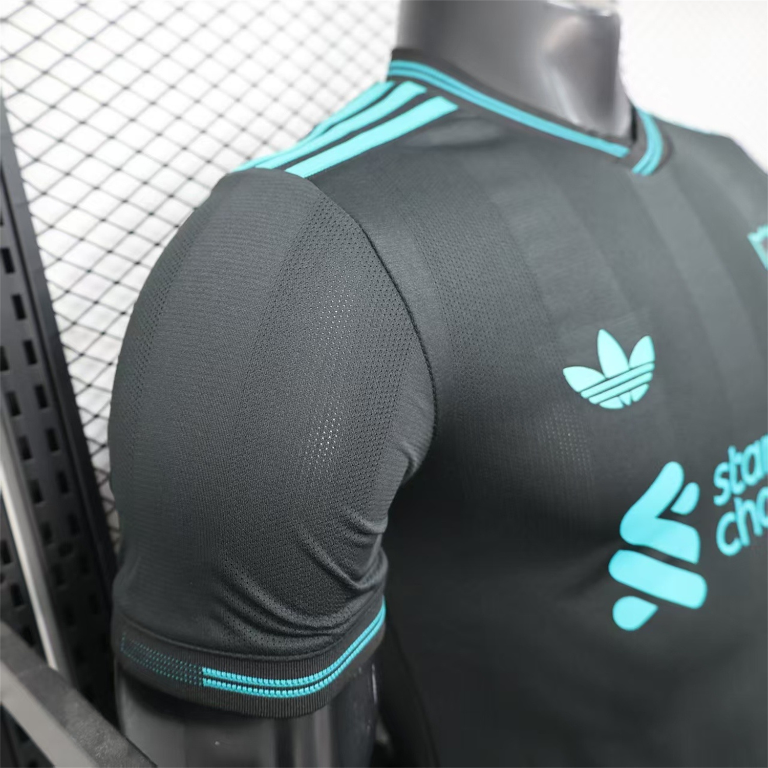 AlphaJersey-Liver.pool 25-26 Black Special Cyan Sponsor Jersey - Player Version