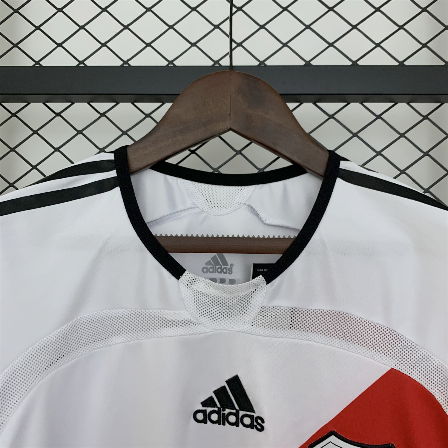 AlphaJersey-Retro River Plate 2006-07 Home Jersey