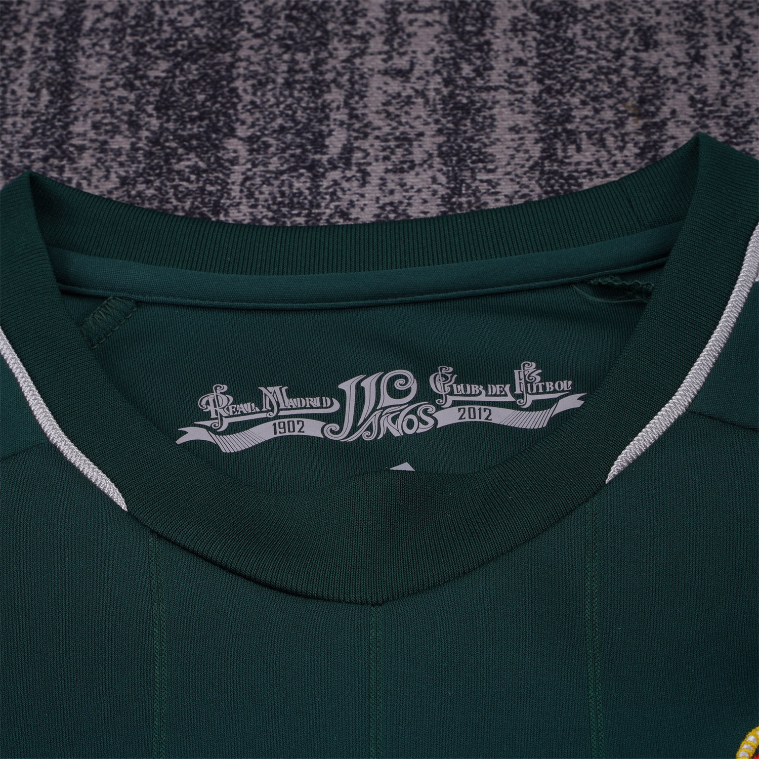 AlphaJersey-Retro Real Madrid 2012-13 Third Green Kids Kit