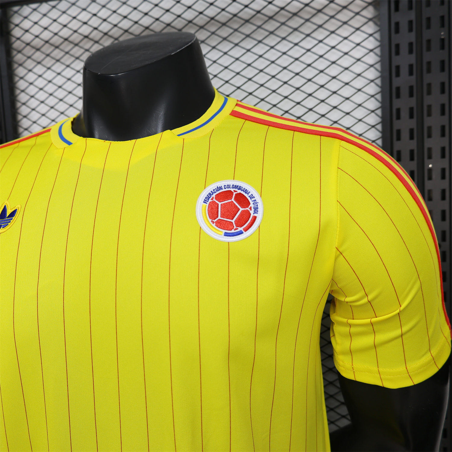 AlphaJersey-Colombia 2026 Terrace Icon Retro Casual Style Yellow Jersey - Player Version