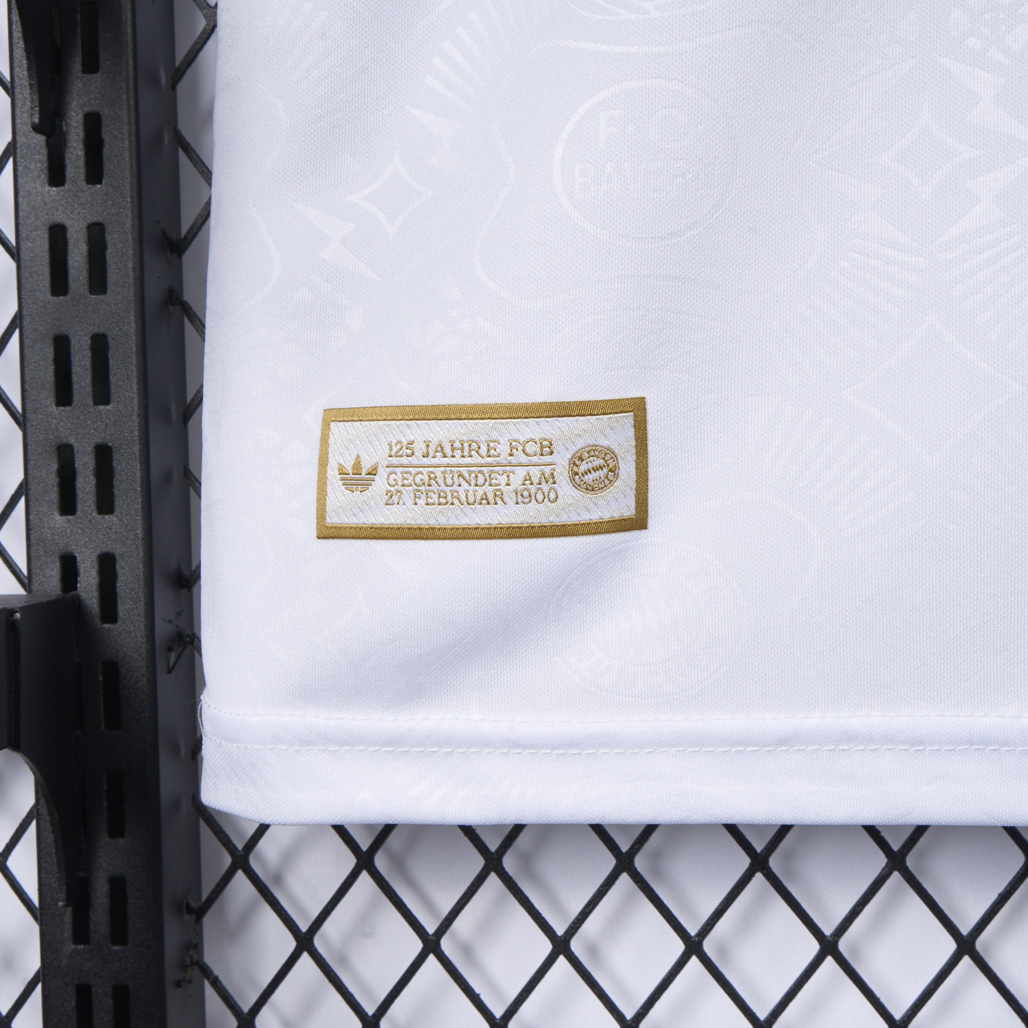 AlphaJersey-Bayern Munich 2025 White 125th Anniversary Jersey - Fans Version
