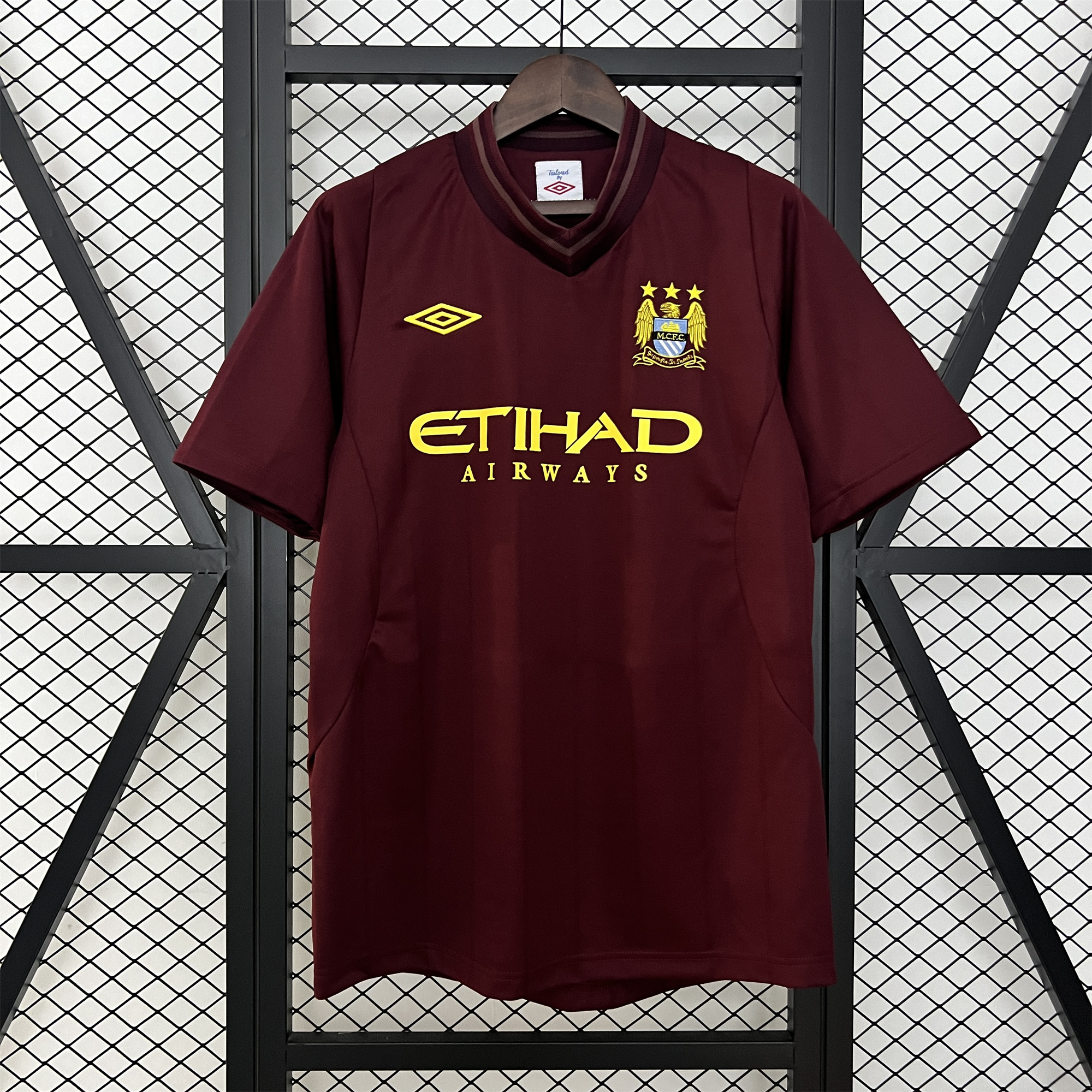 AlphaJersey-Retro Manchester City 2012-13 Away Jersey