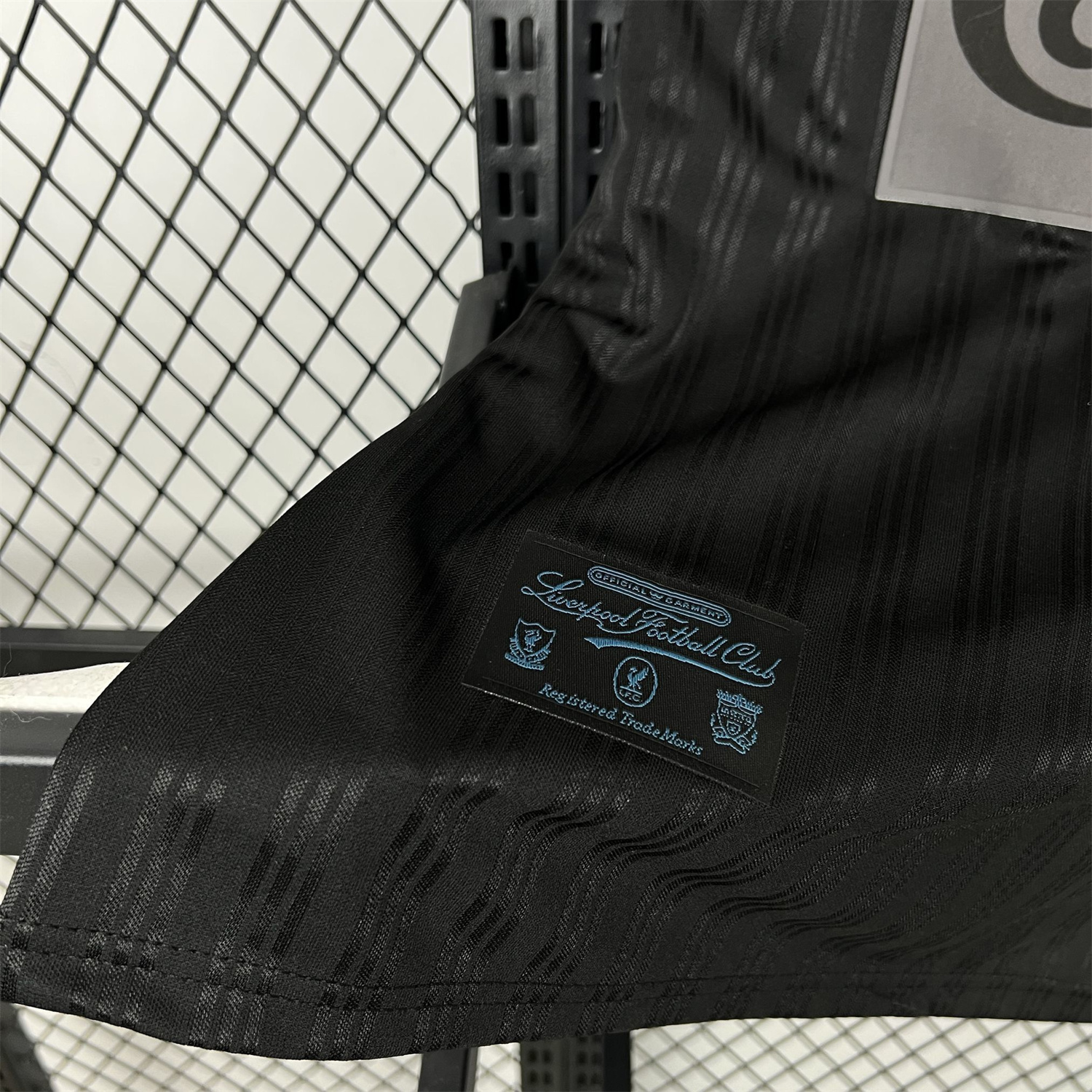 AlphaJersey-Retro Liver.pool 1995-96 Black Special Jersey