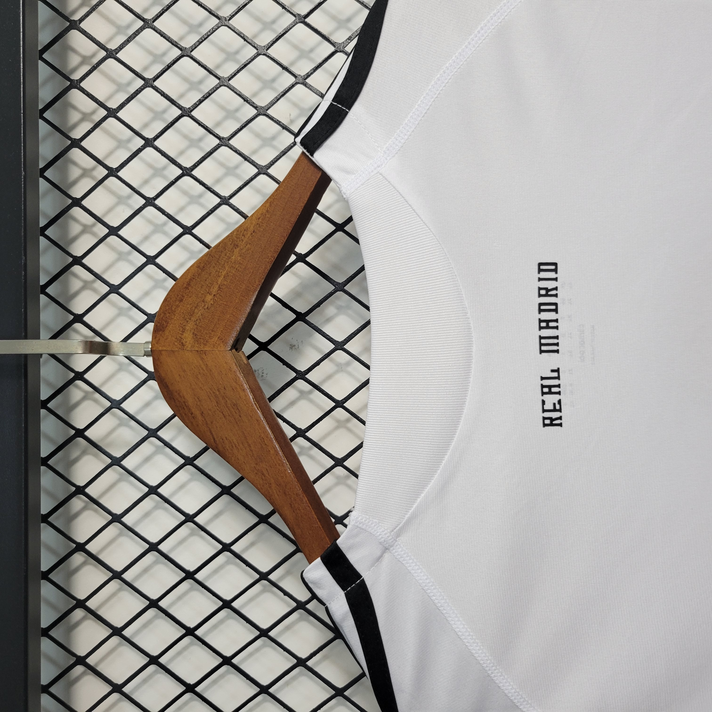 AlphaJersey-Retro Real Madrid 09-10 Home Stadium Jersey