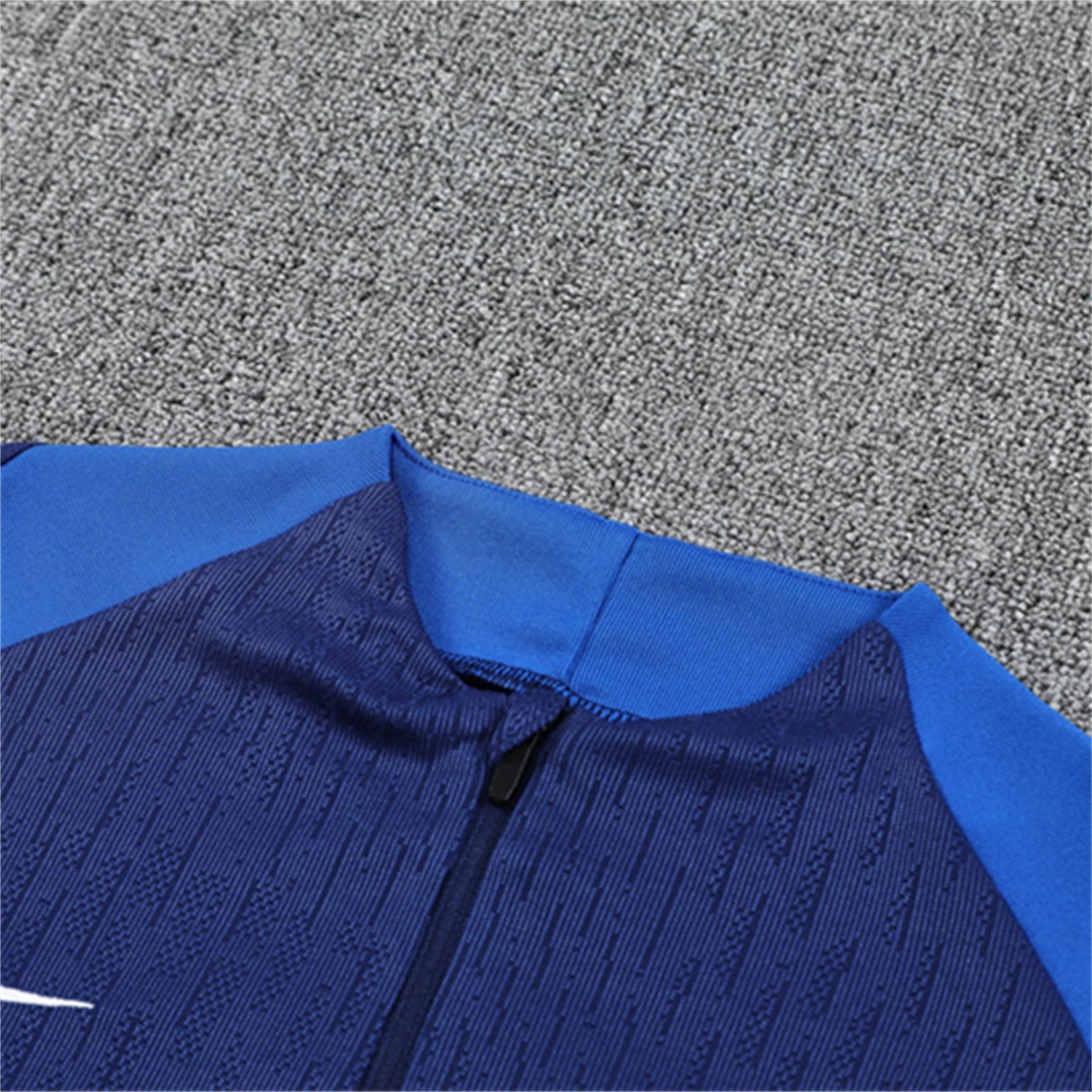 AlphaJersey-Paris Saint-Germain PSG 25-26 Kid Long Sleeves Training Set - Royal Blue Gray Sleeves Top & Royal Blue Pants