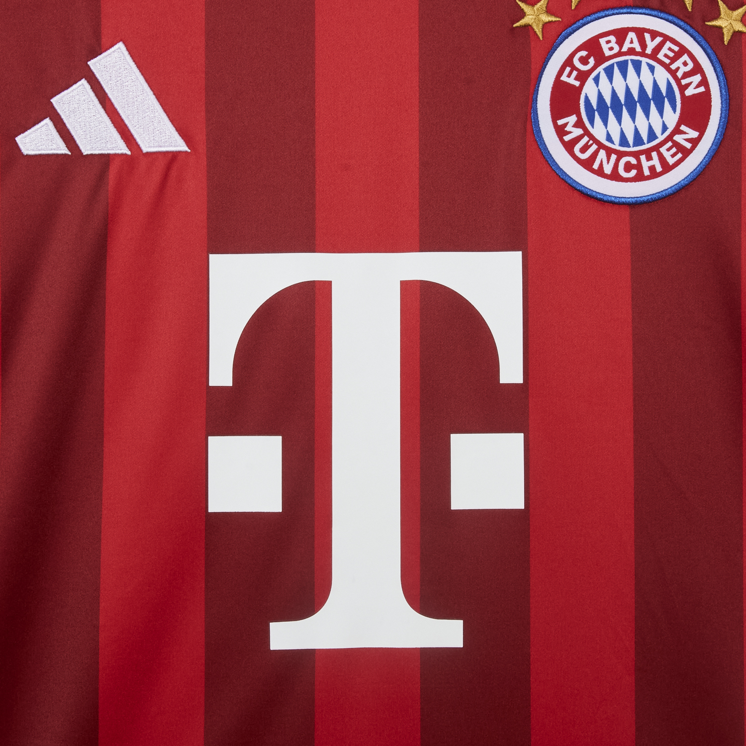 AlphaJersey-Bayern Munich 25-26 Victory Commemorative Special Jersey - Fans Version