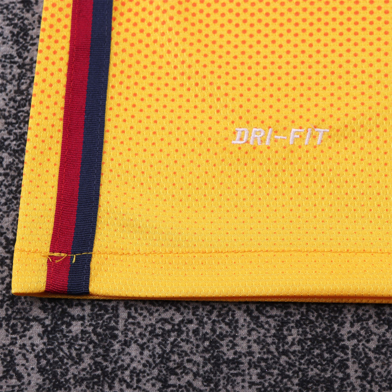 AlphaJersey-Retro Barcelona 2012-13 Away Kids Kit