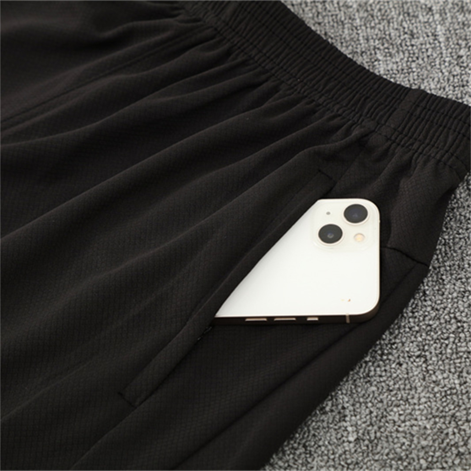 AlphaJersey-Manchester City 25-26 Kids Short-Sleeve Training Set - Black Top & Black Shorts