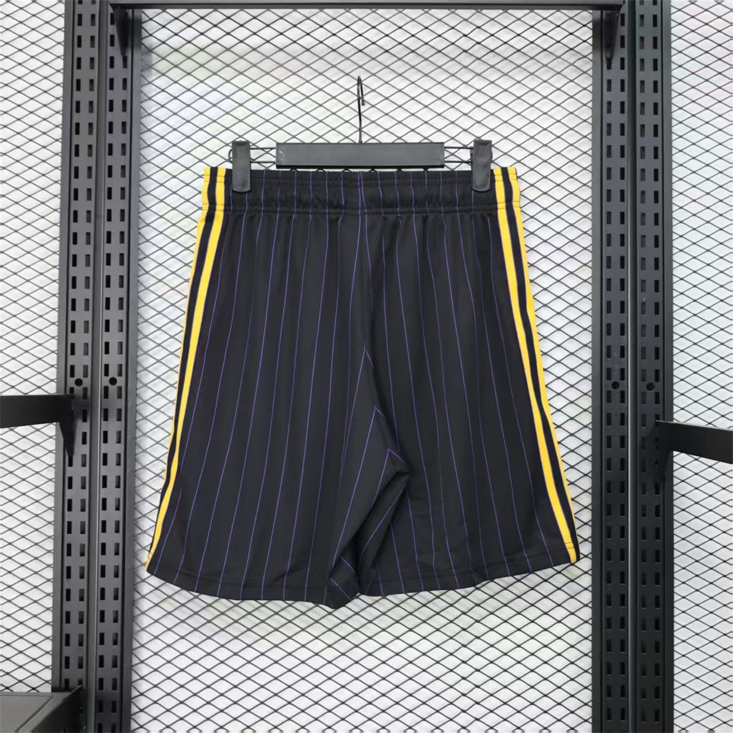 AlphaJersey-Manchester United 25-26 Trefoil Black Travel Shorts - Player Version