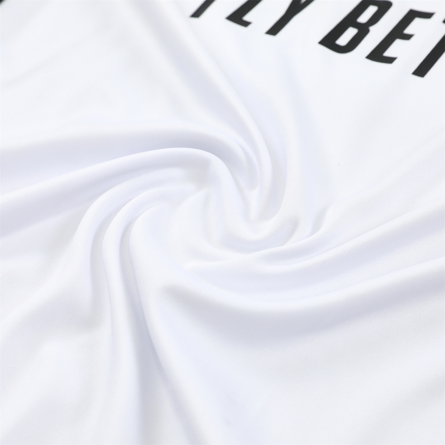 AlphaJersey-Real Madrid 25-26 Short-Sleeve Training Set - Grey And White Top & Black Shorts