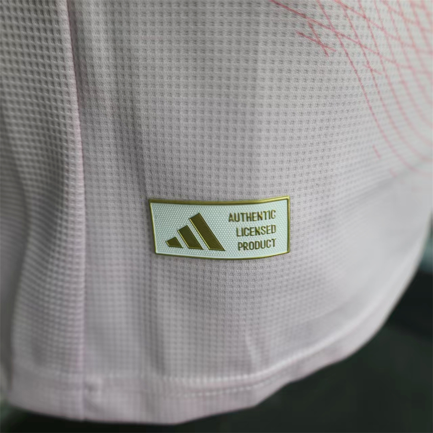 AlphaJersey-Arsenal 25-26 Pre-Match Training Pink Jersey - Player Version