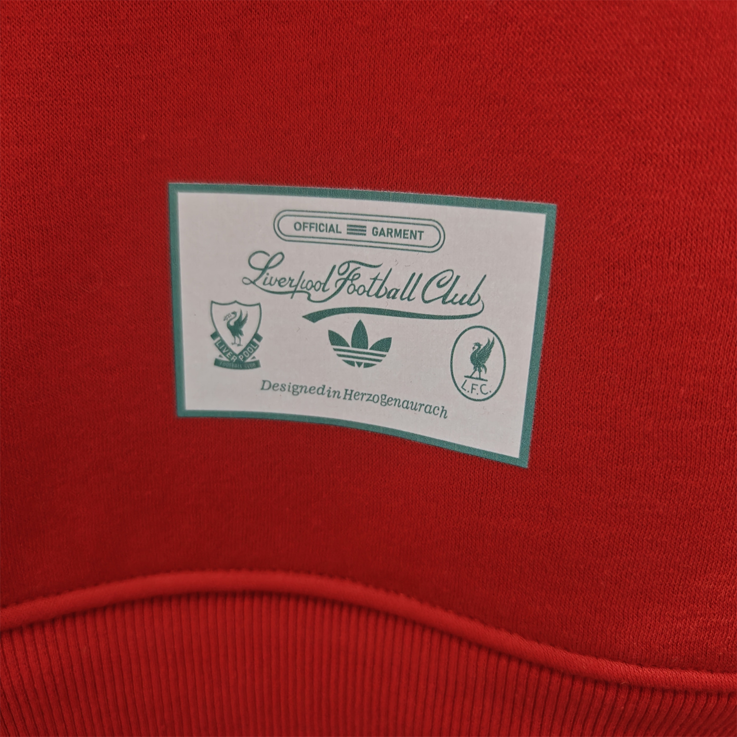 AlphaJersey-Liver.pool 25-26 Originals Terrace Icon White Team Logo Unisex Pullover Hoodie